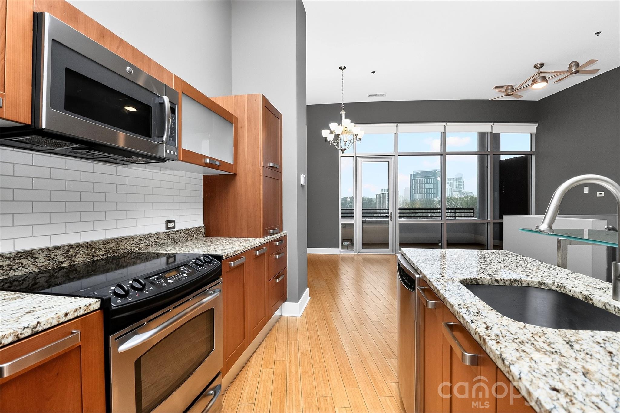 Metropolitan - Residential