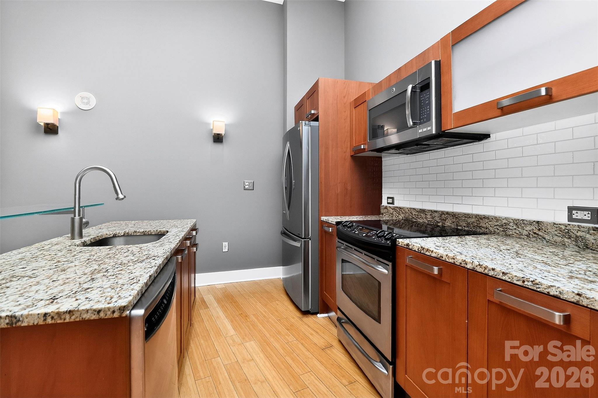 Metropolitan - Residential