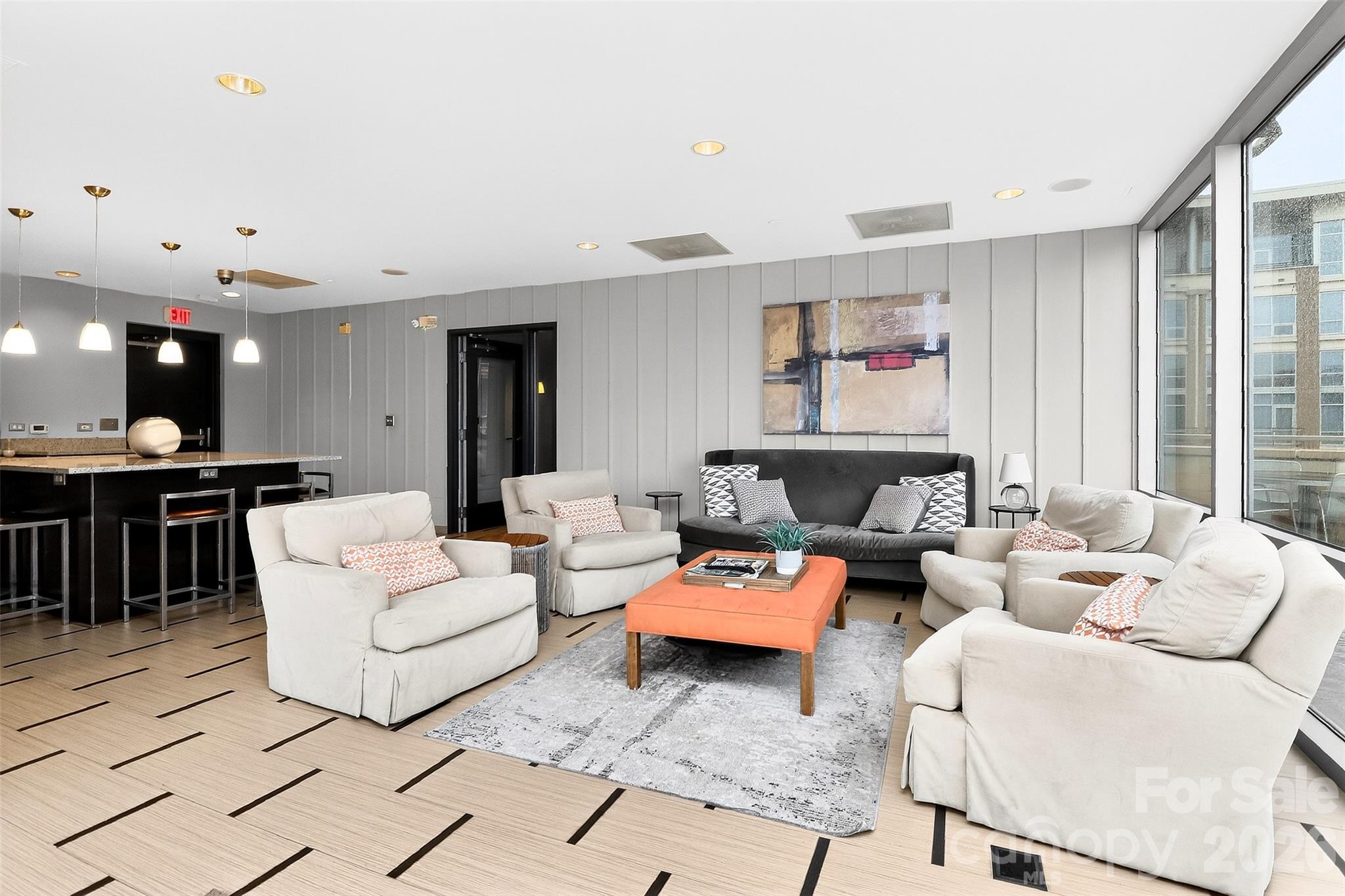 Metropolitan - Residential