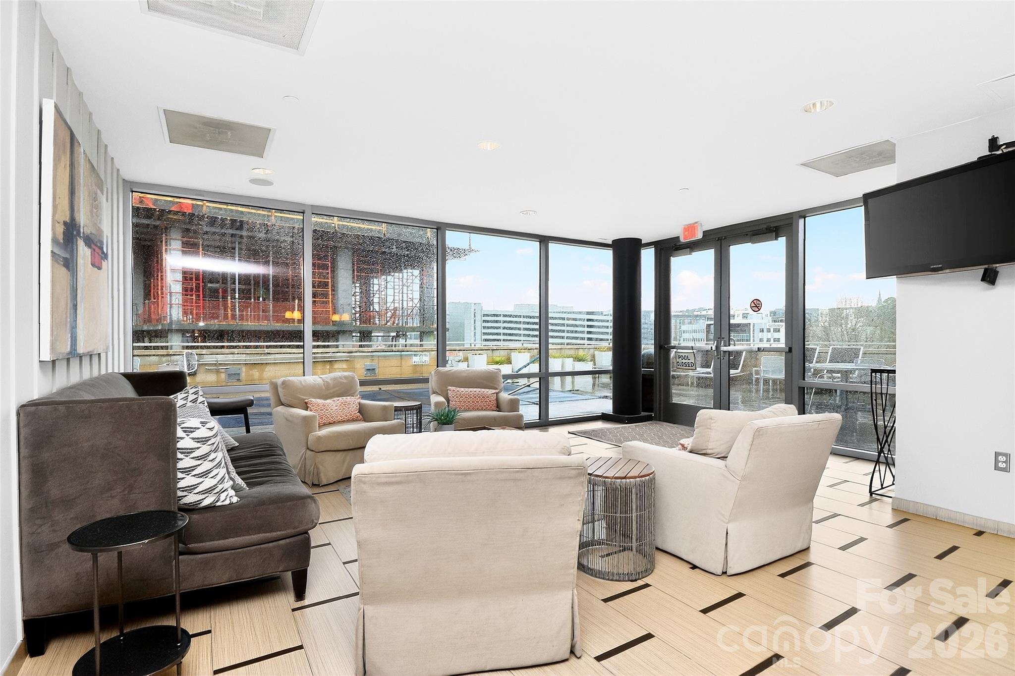 Metropolitan - Residential