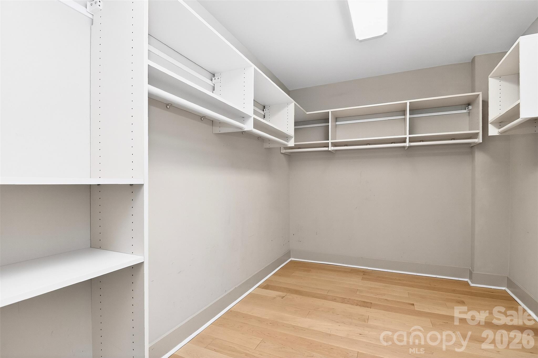 Metropolitan - Residential