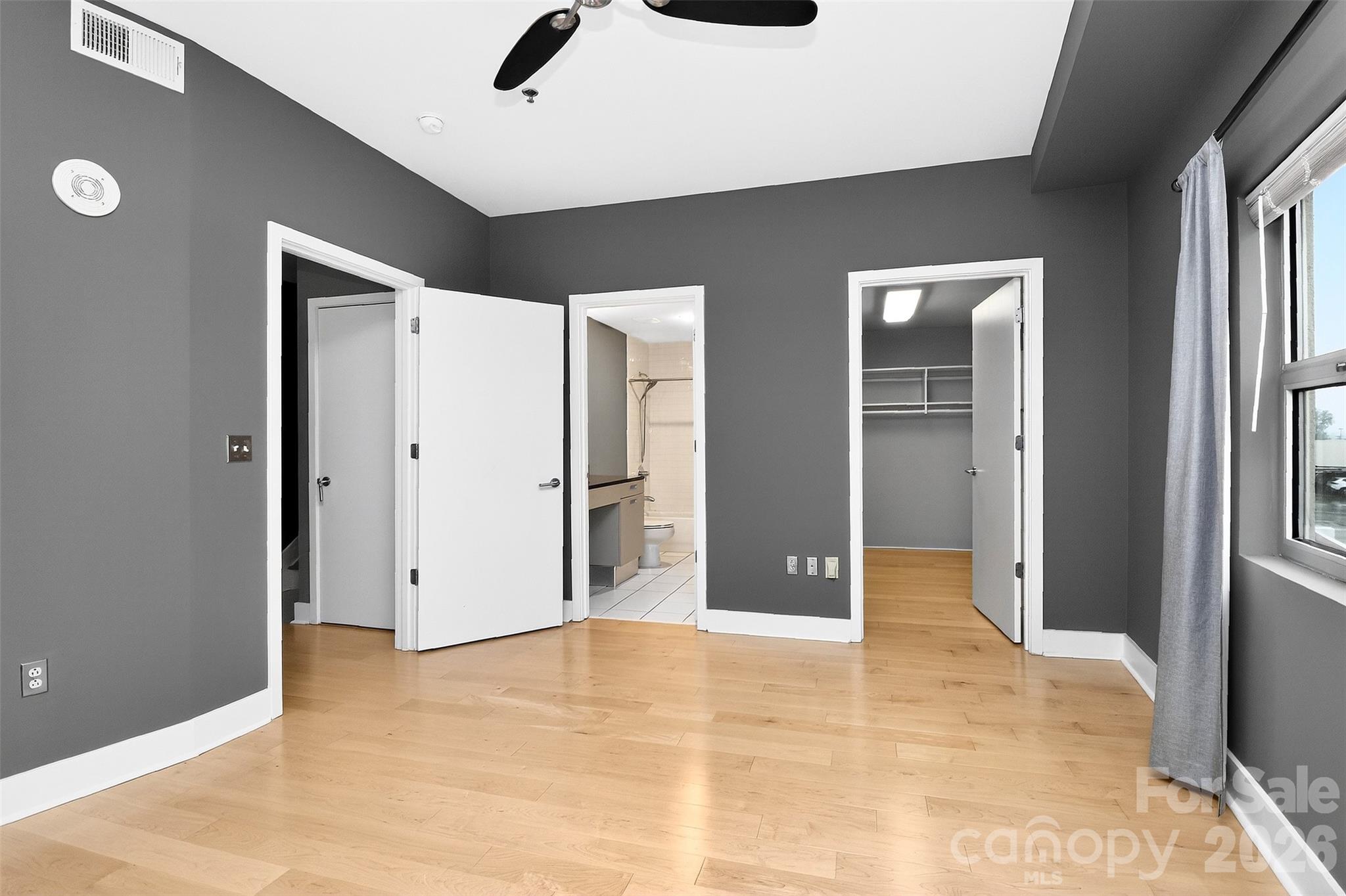 Metropolitan - Residential