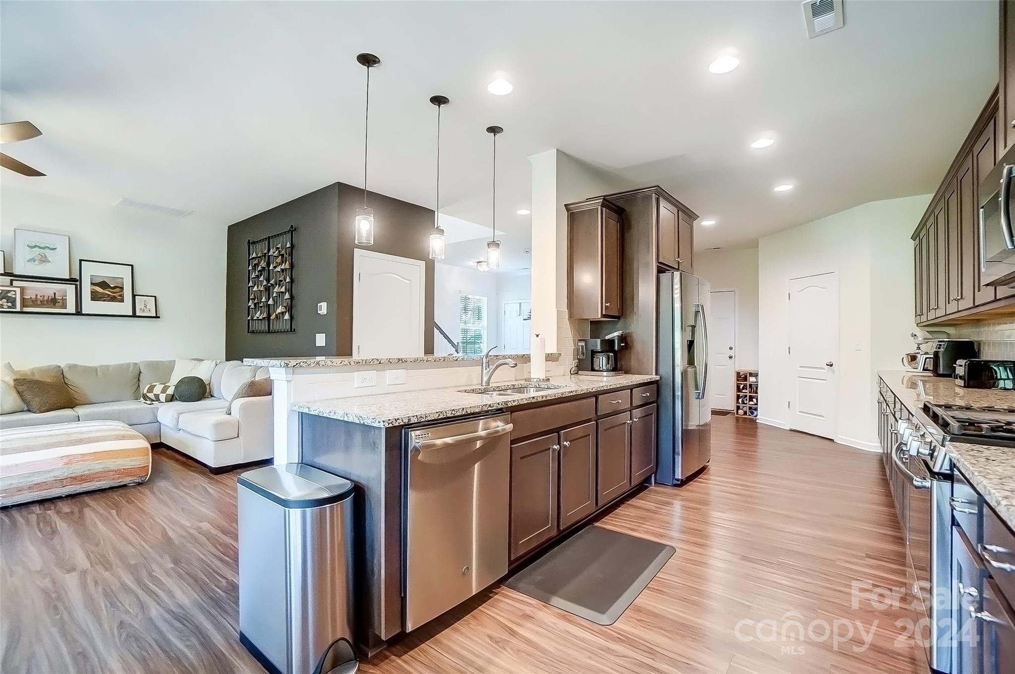 Cameron Creek - Residential
