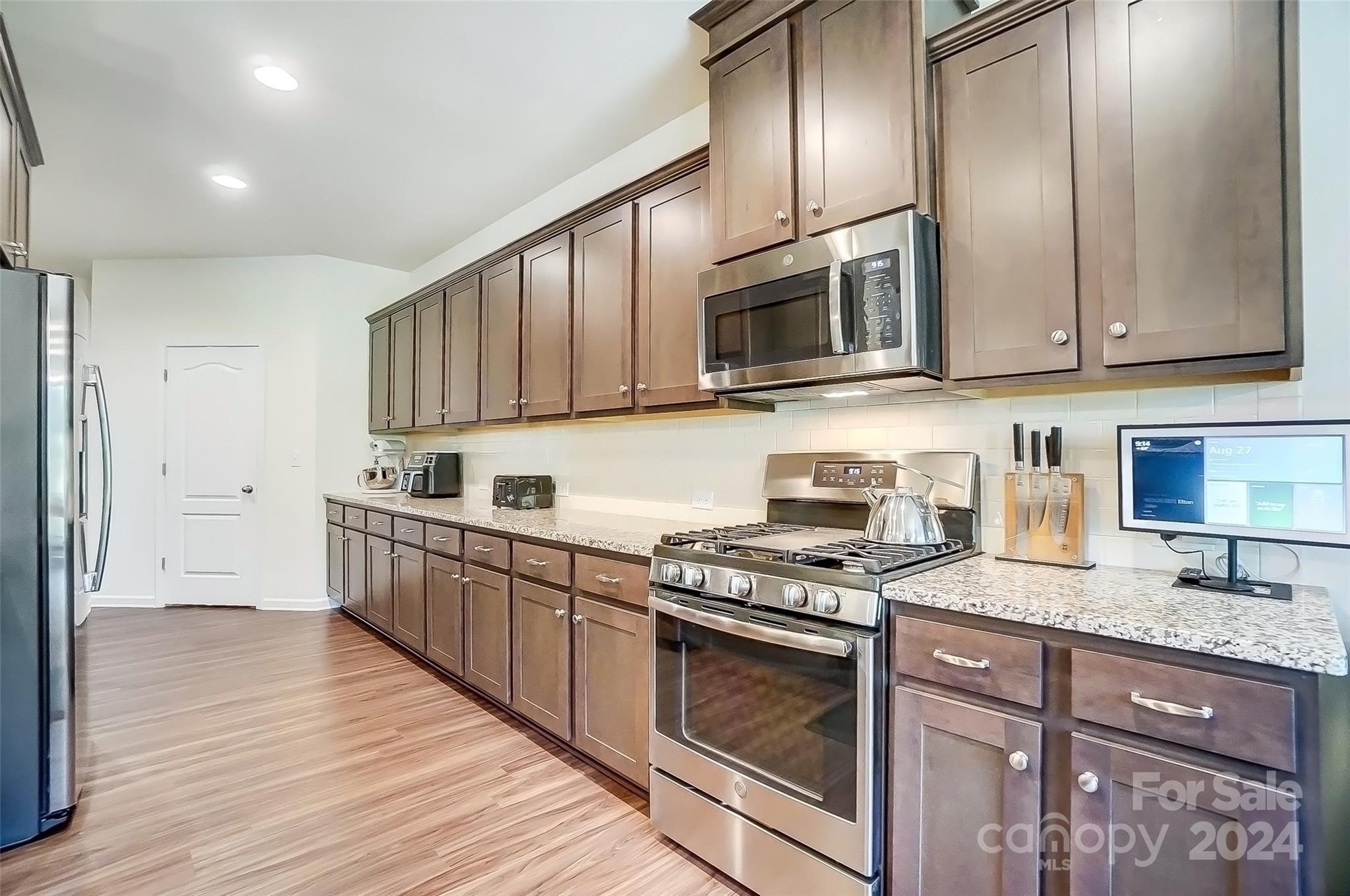 Cameron Creek - Residential