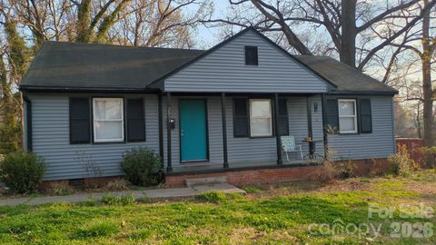 2851 Burbank Drive Charlotte NC 28216