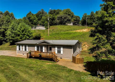 Photo of 797 Pleasant Valley Road, Burnsville, NC 28714 (MLS # 4406248)