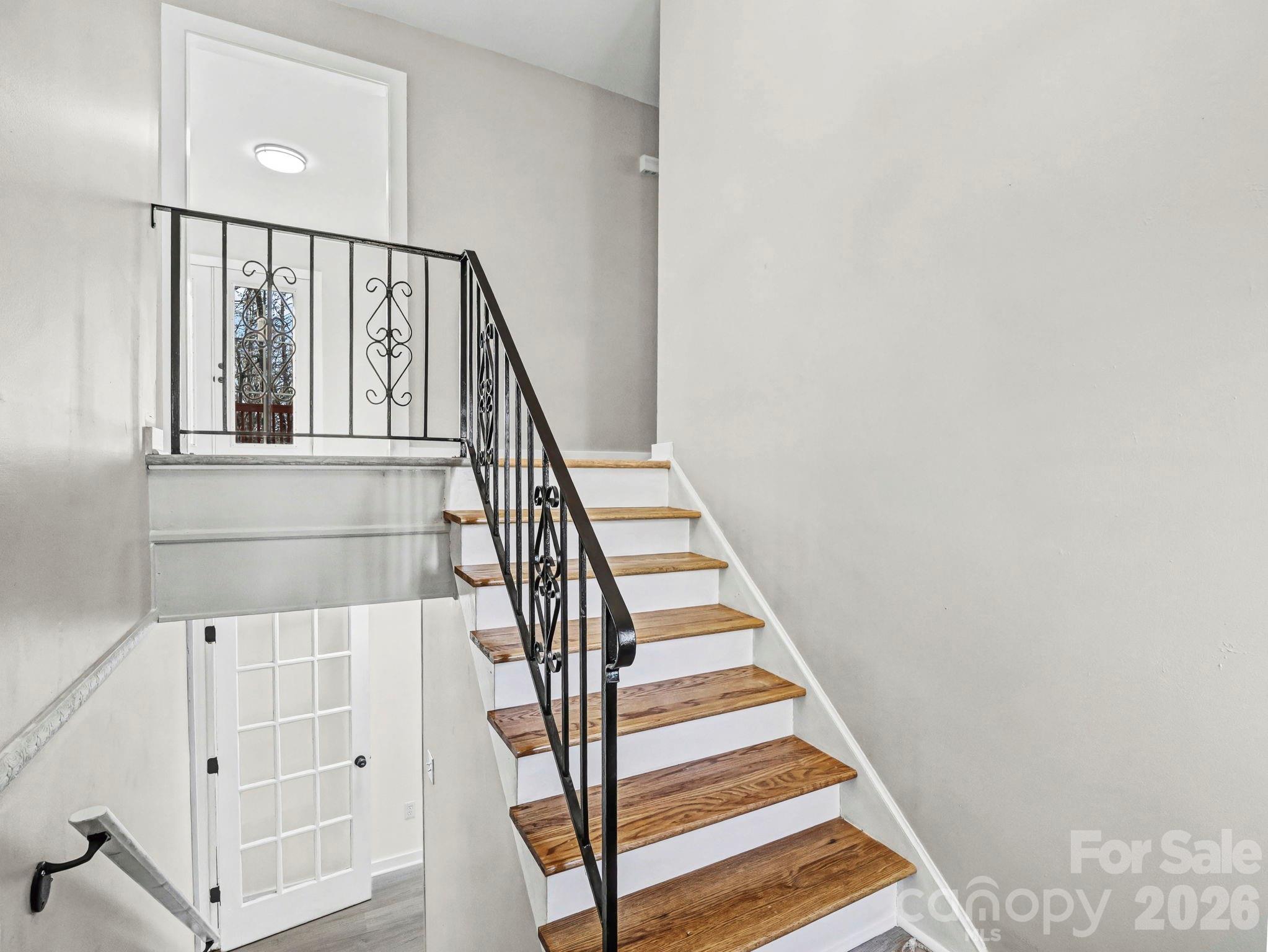 Oak Springs - Residential