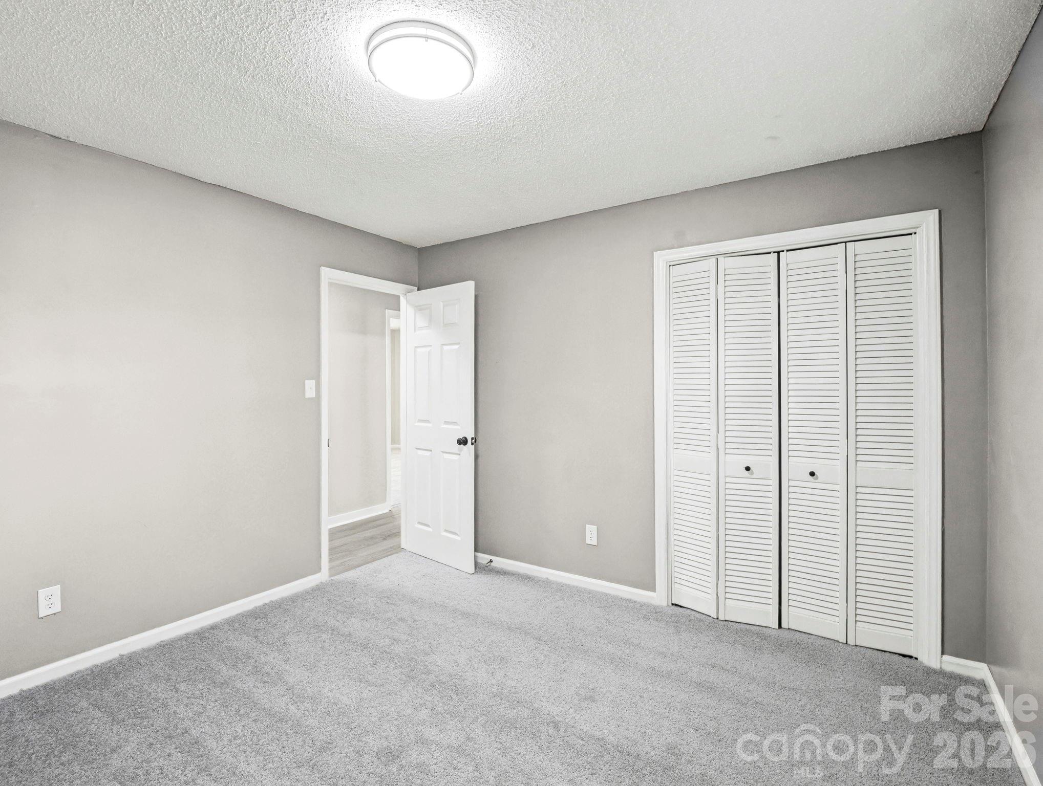 Oak Springs - Residential