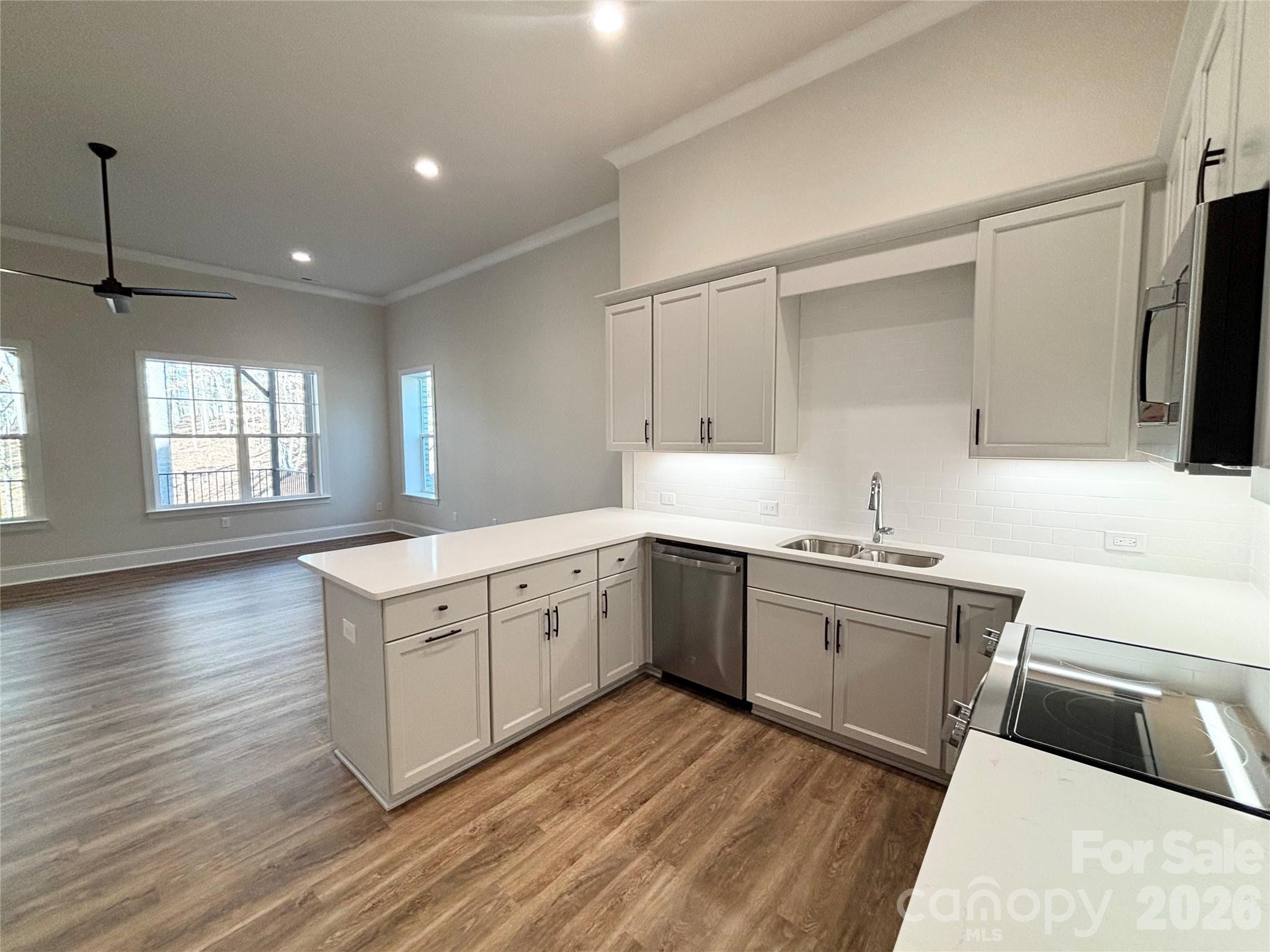 Irish Creek - Residential