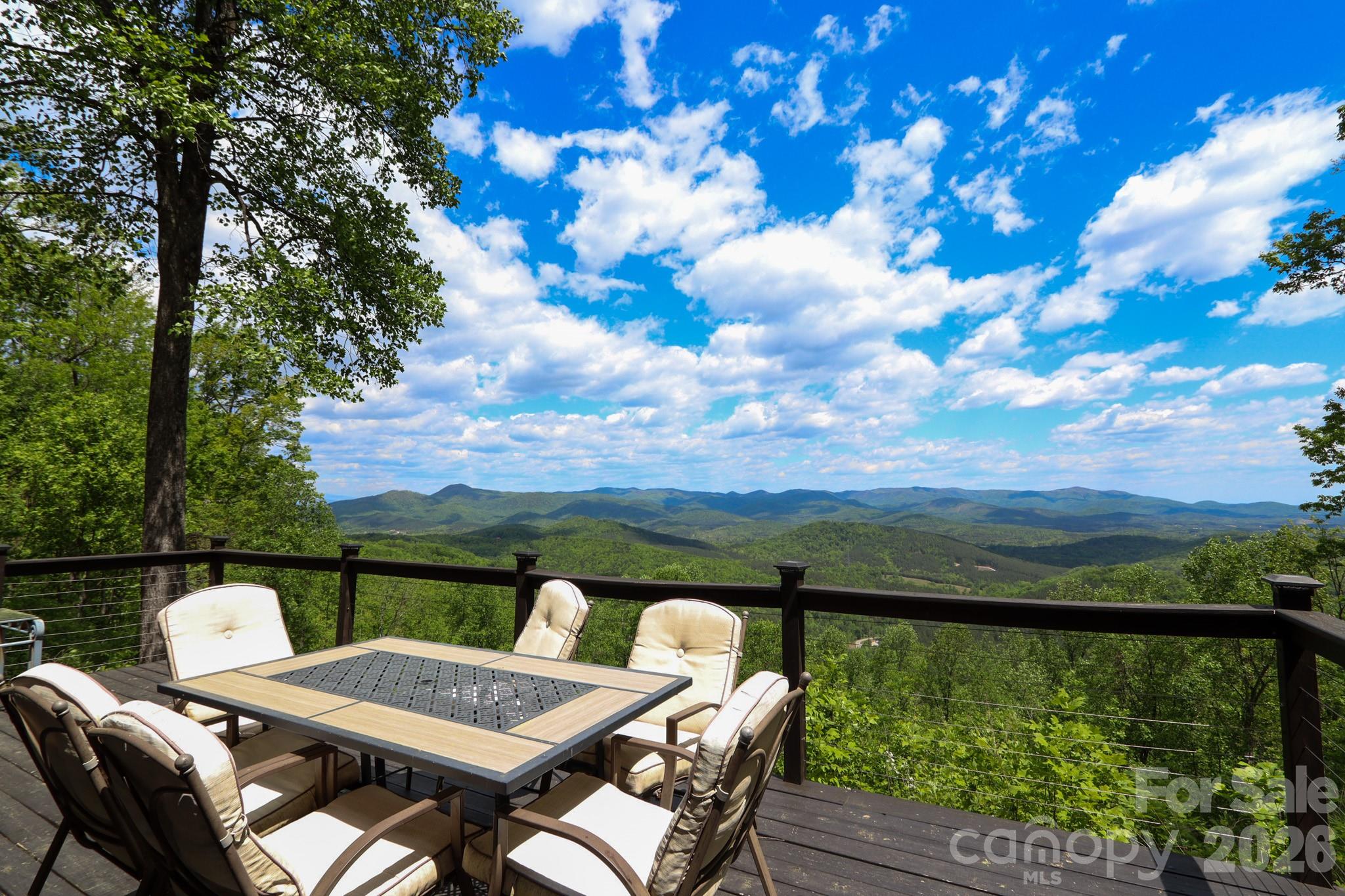 347 Valleyview Drive