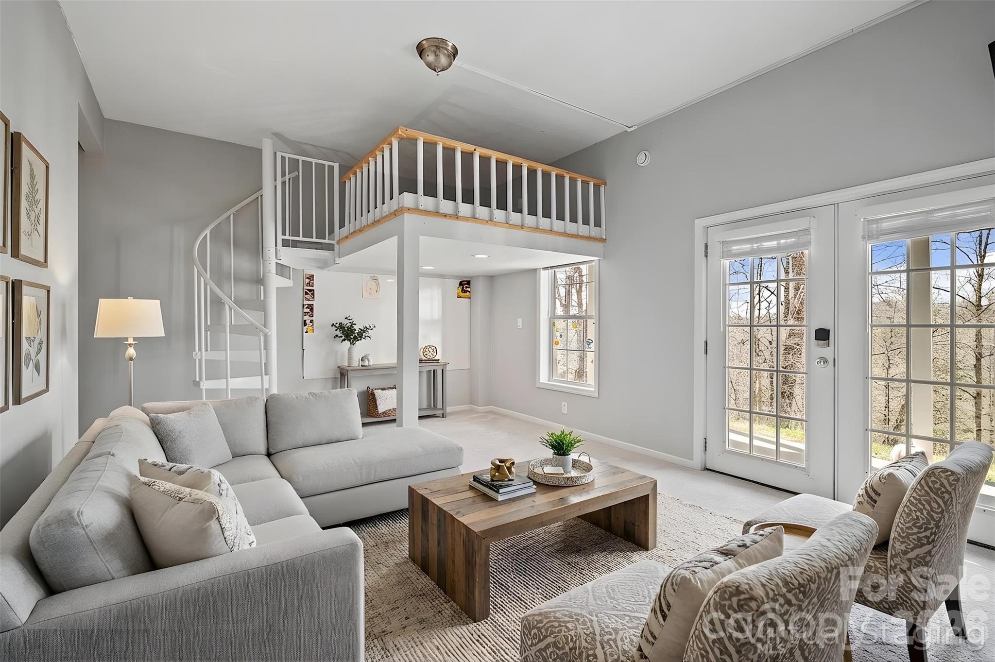 Laurel Woods - Residential