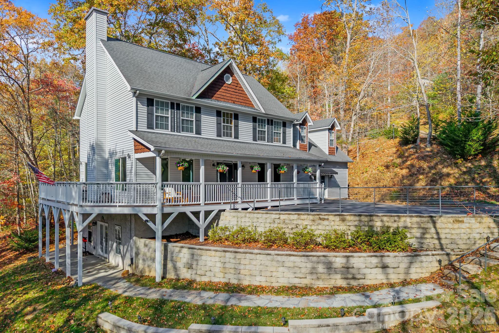 Laurel Woods - Residential