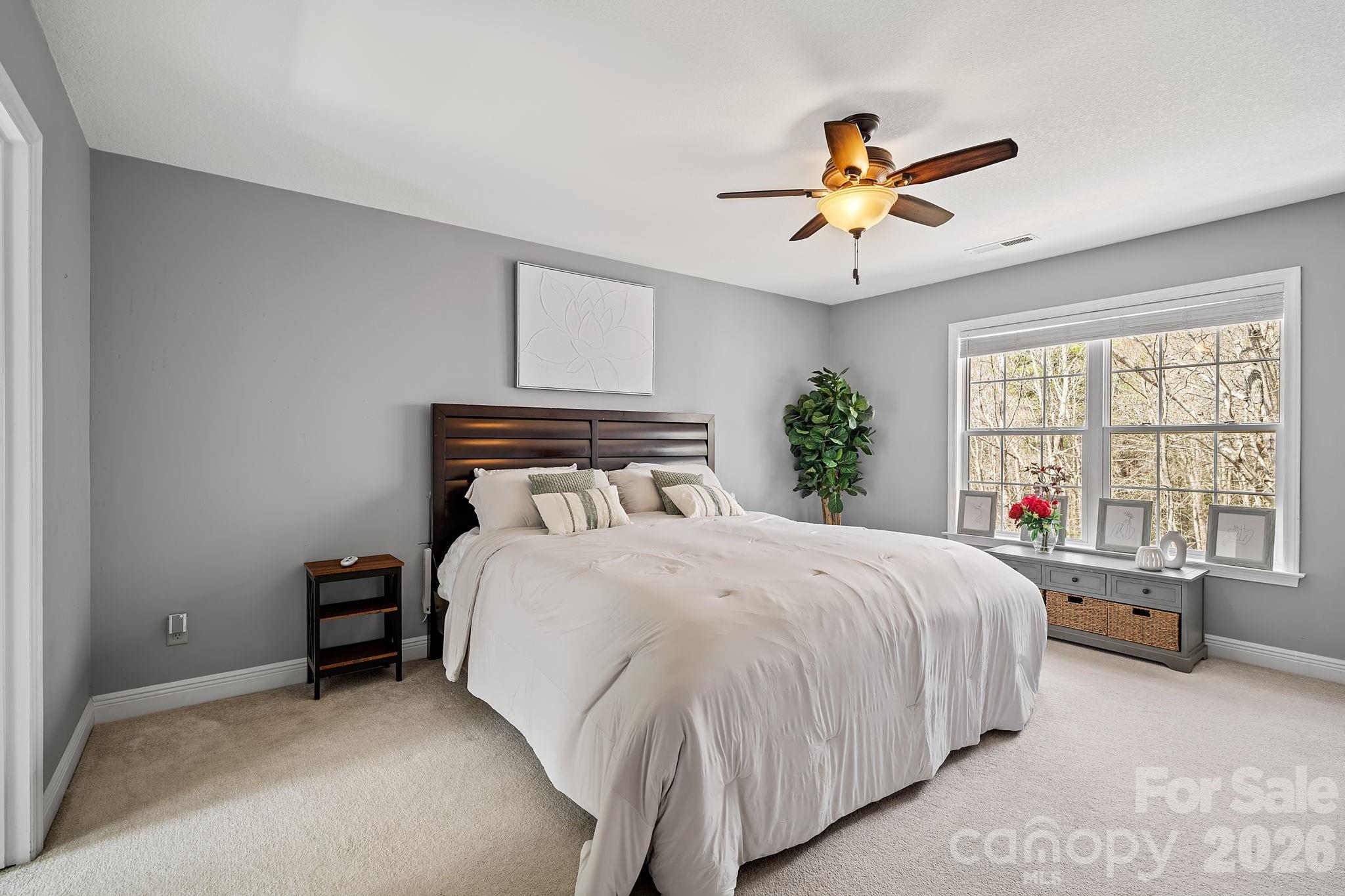 Laurel Woods - Residential