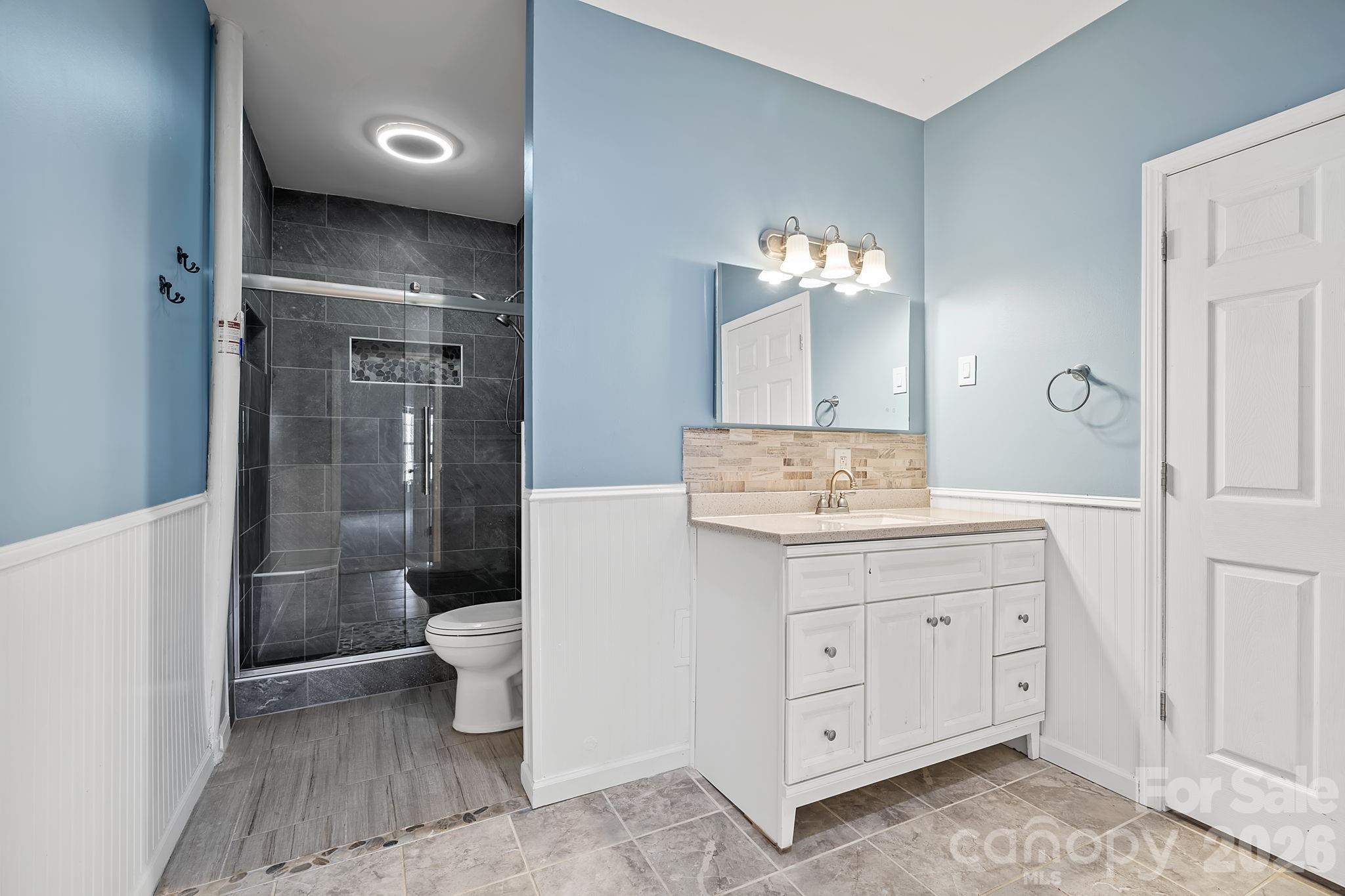 Laurel Woods - Residential