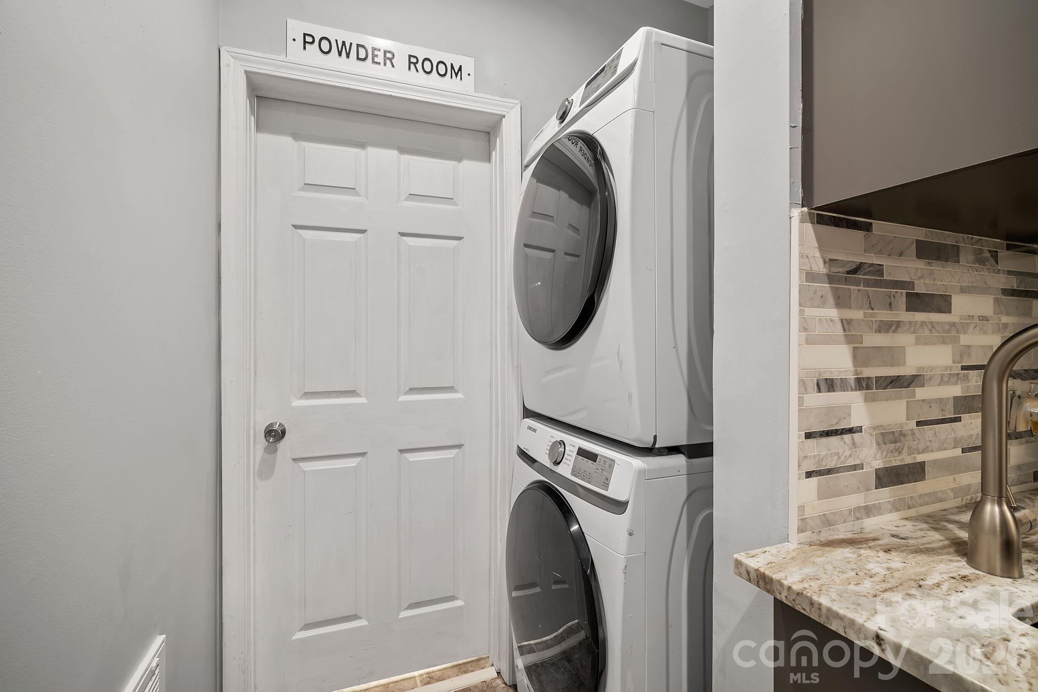 Laurel Woods - Residential