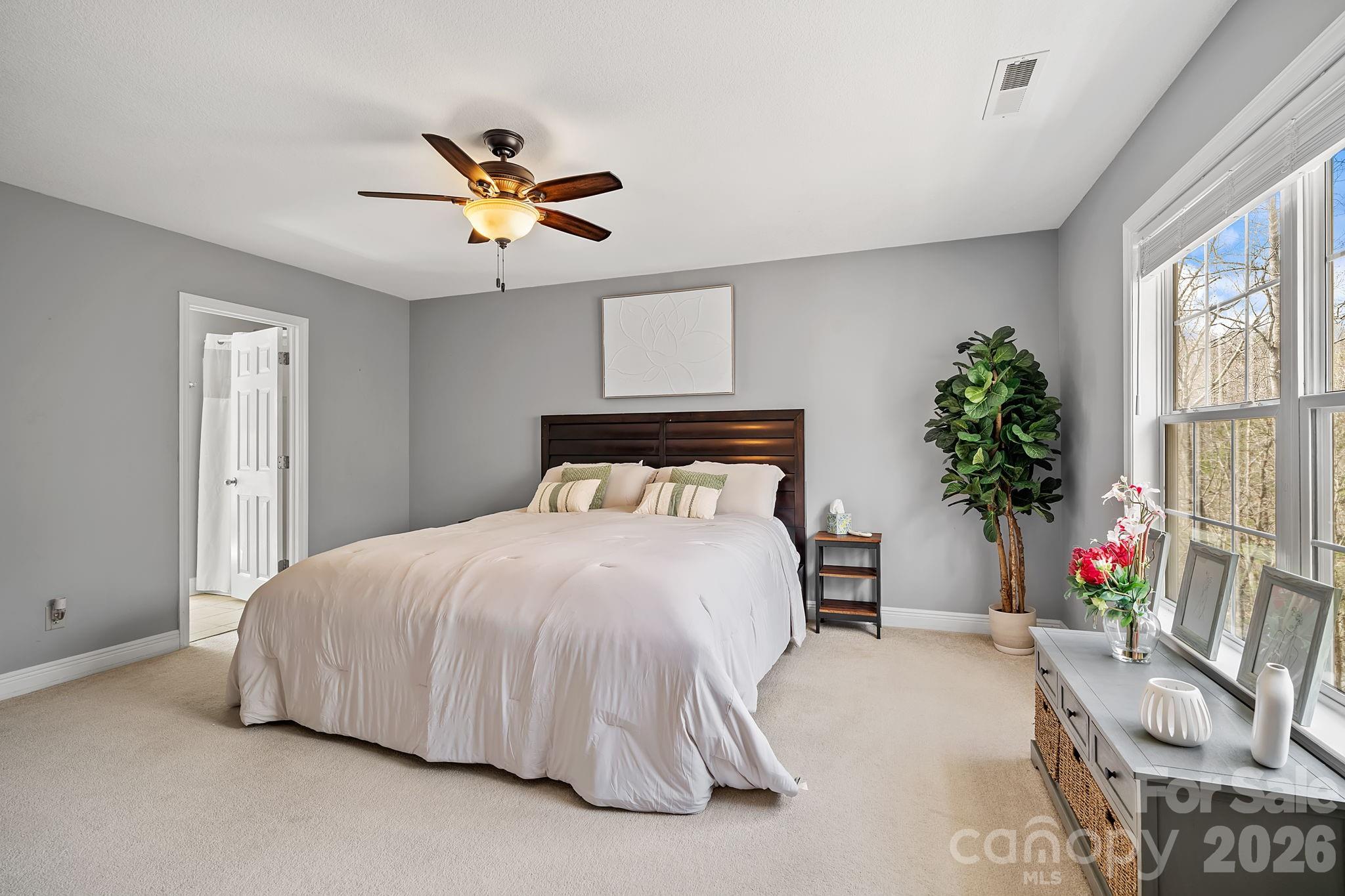 Laurel Woods - Residential