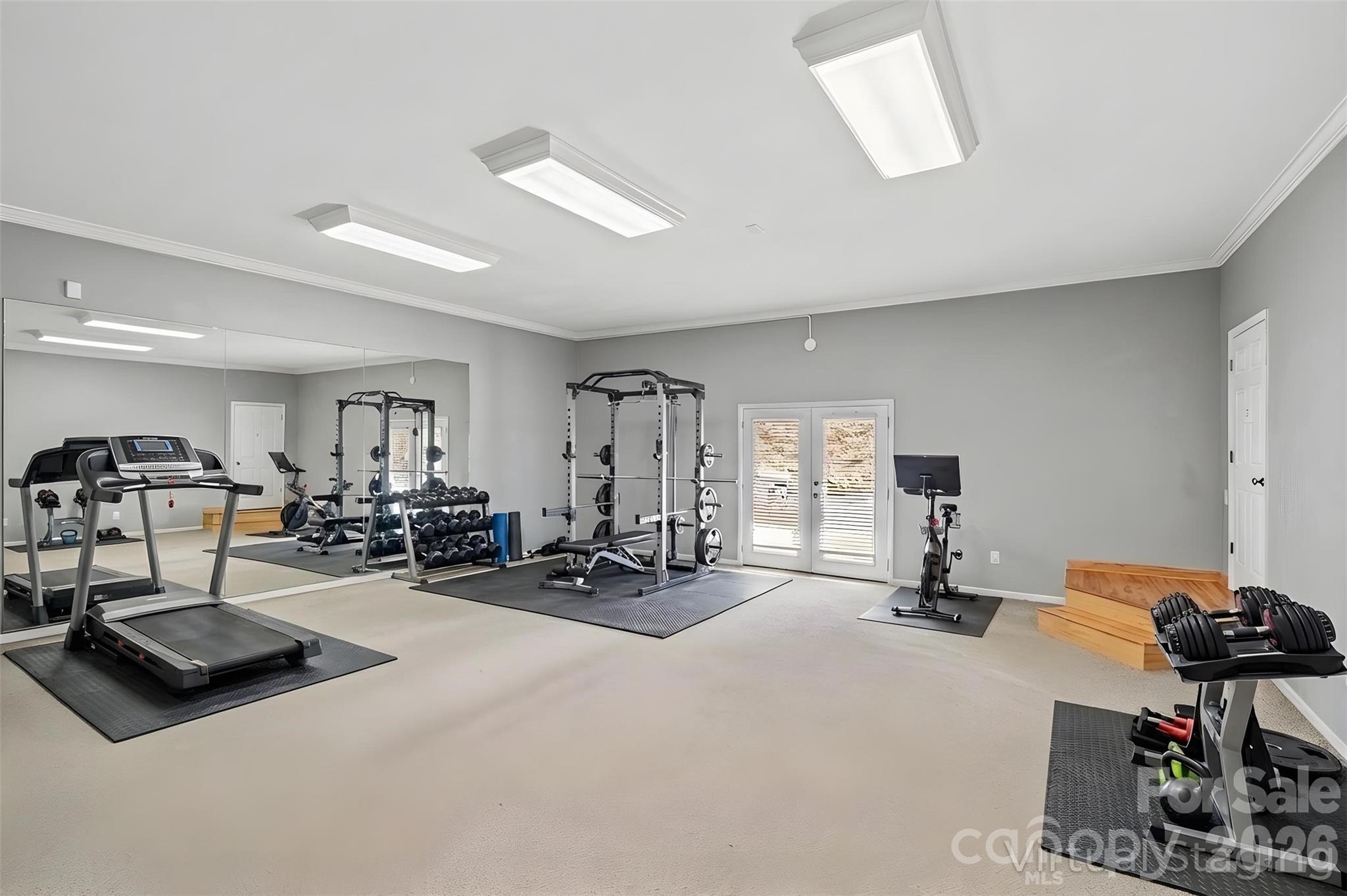 Laurel Woods - Residential