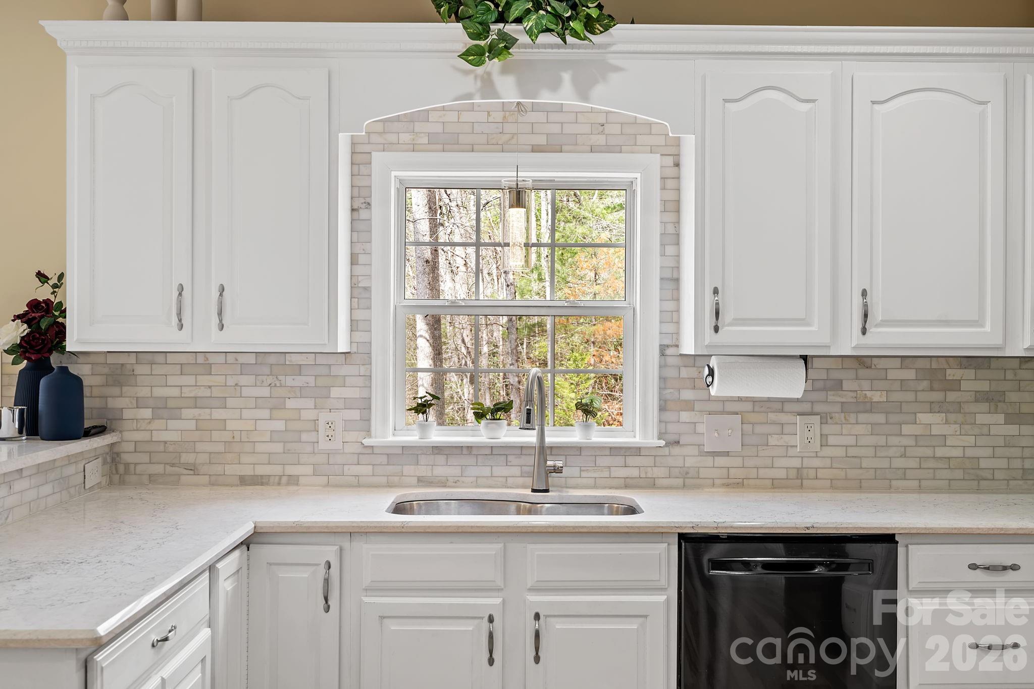 Laurel Woods - Residential