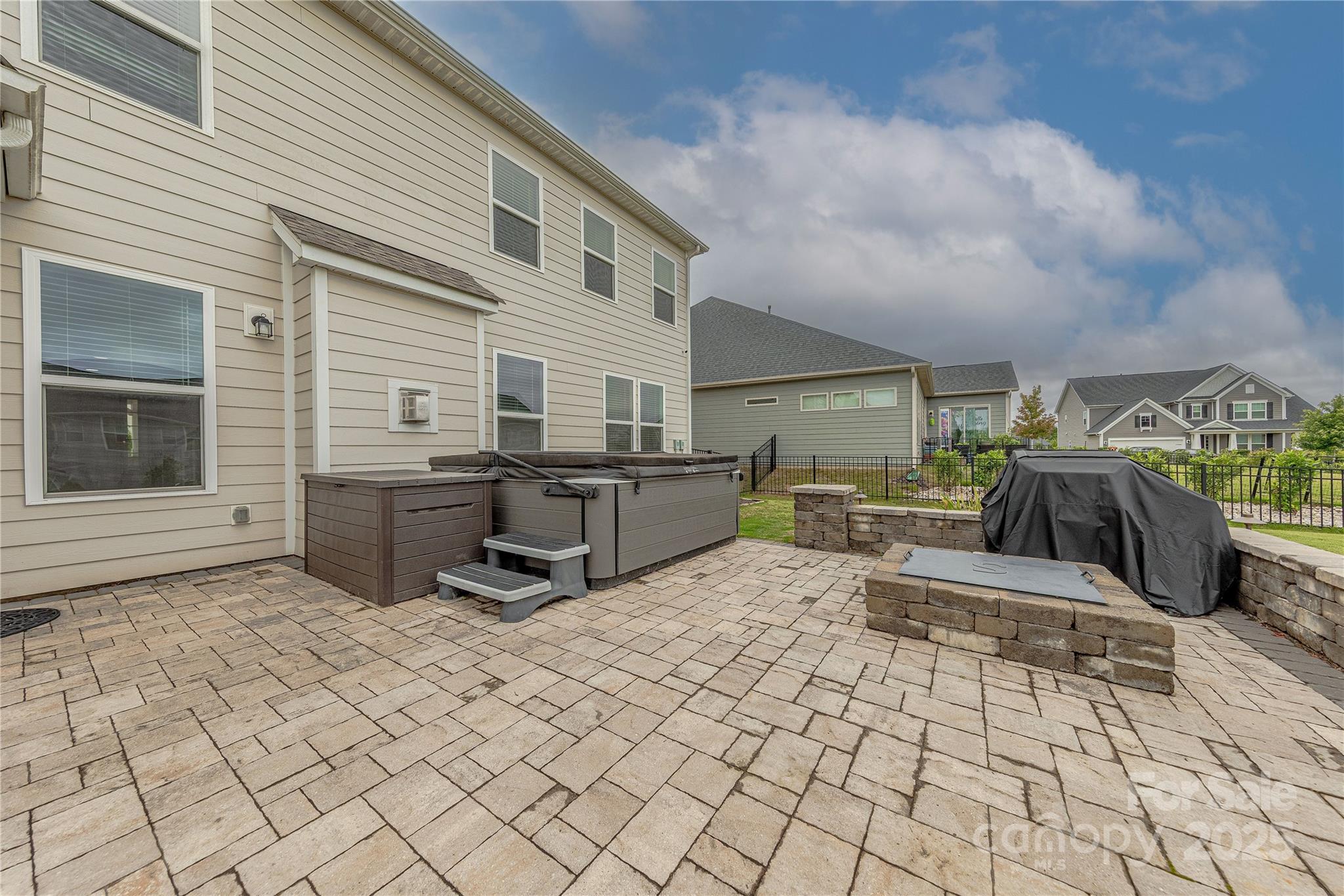 The Overlook at Barber Rock - Residential