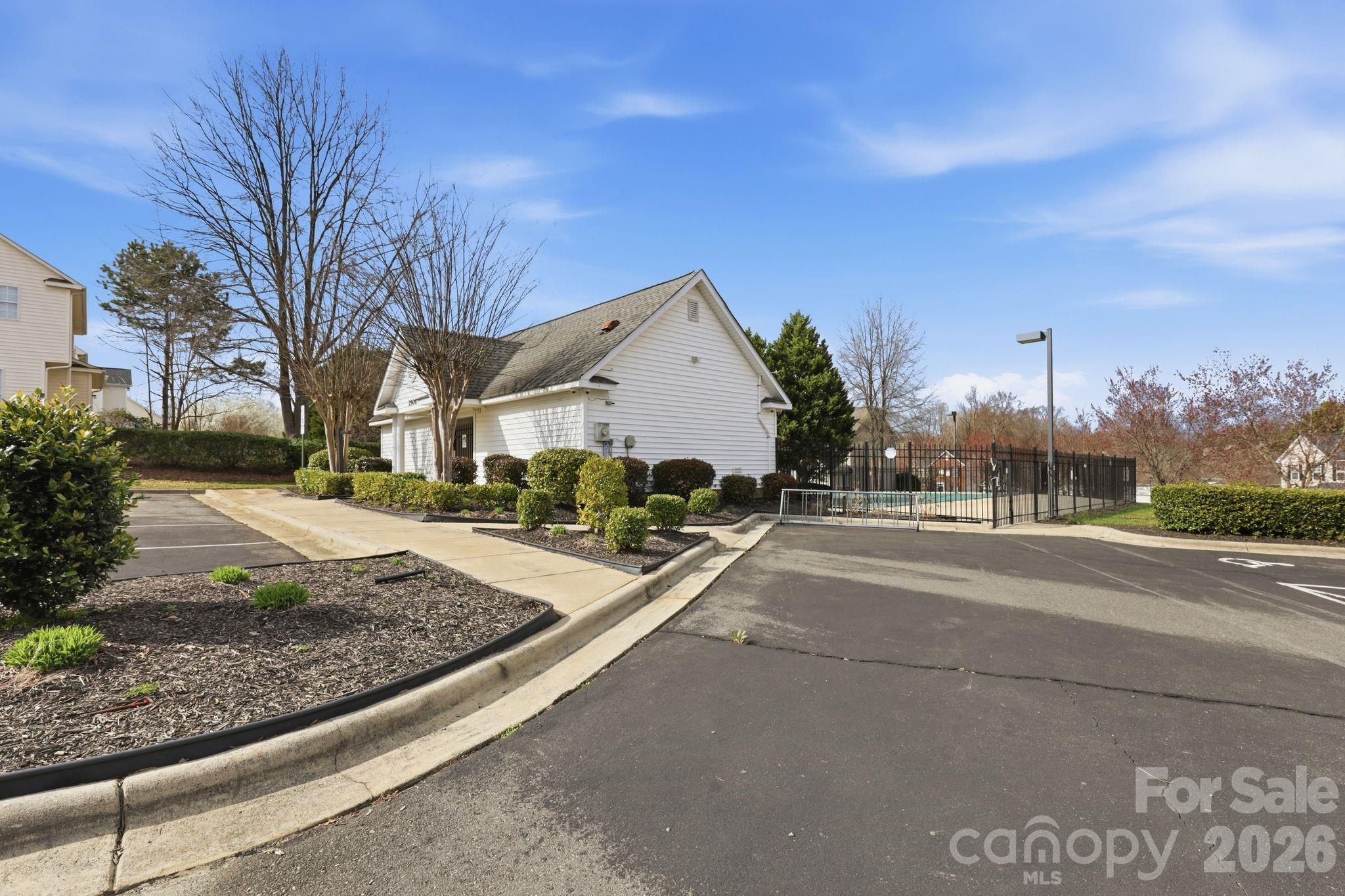 Stoney Creek - Residential