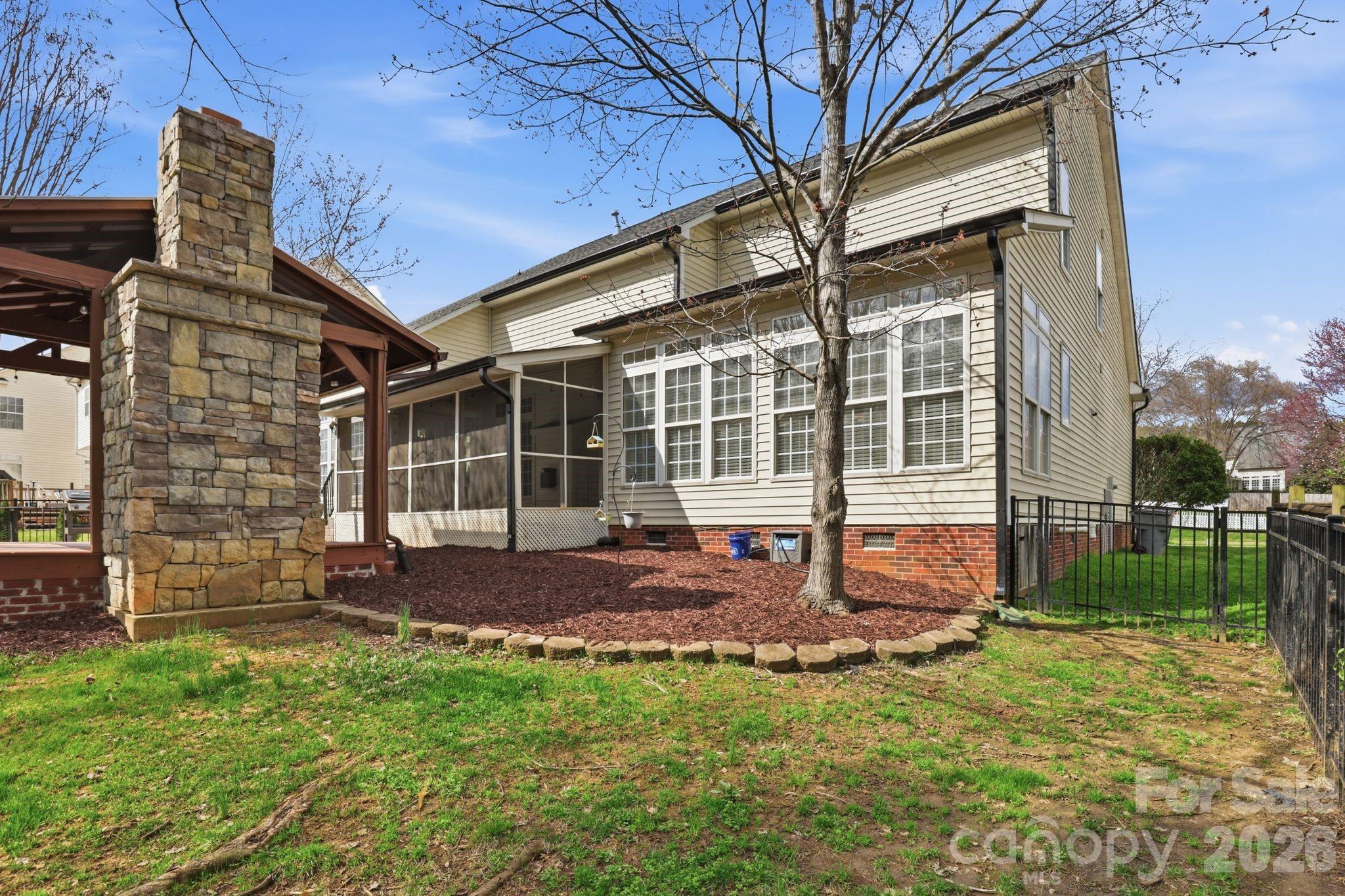 Stoney Creek - Residential