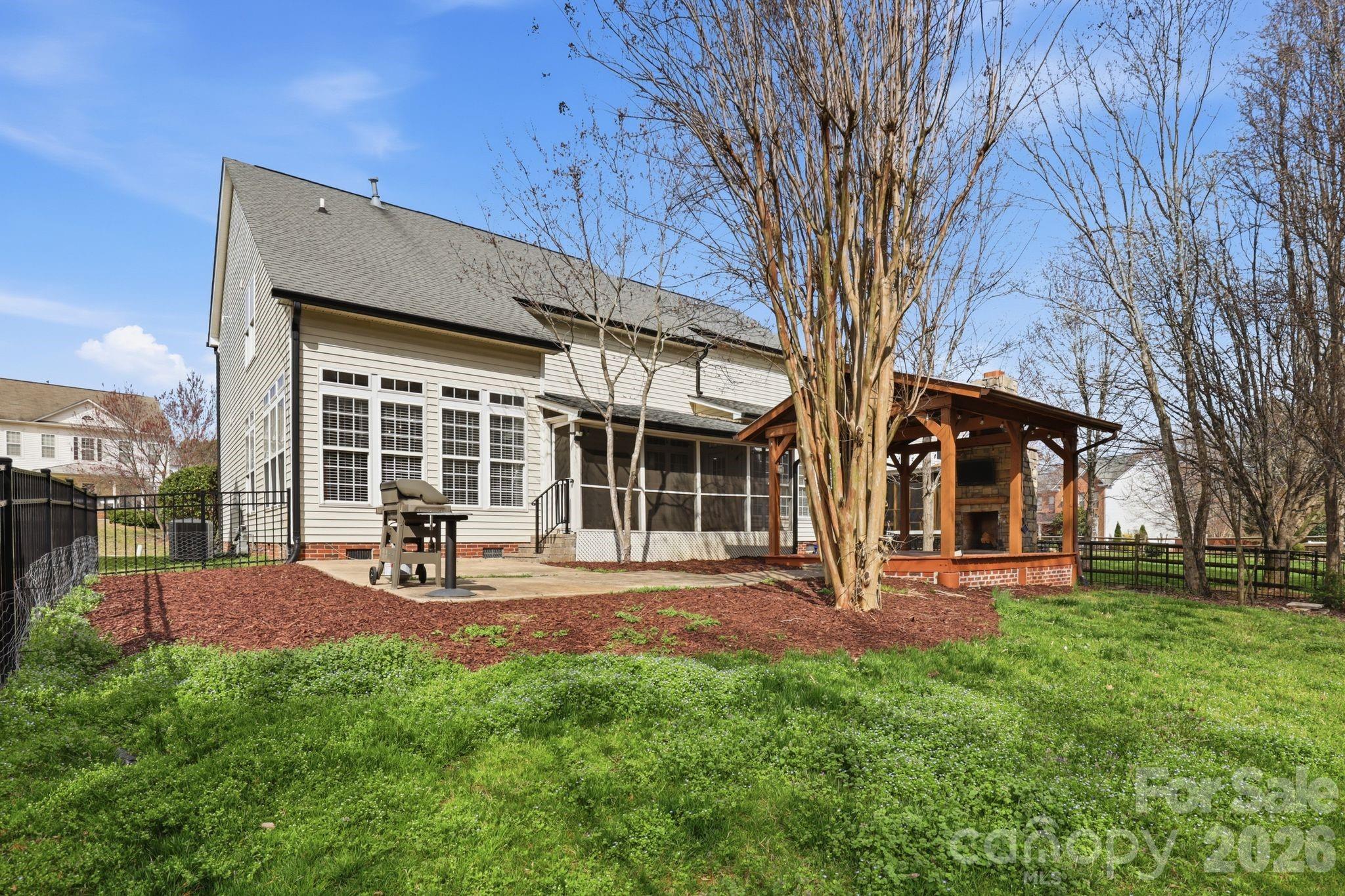 Stoney Creek - Residential