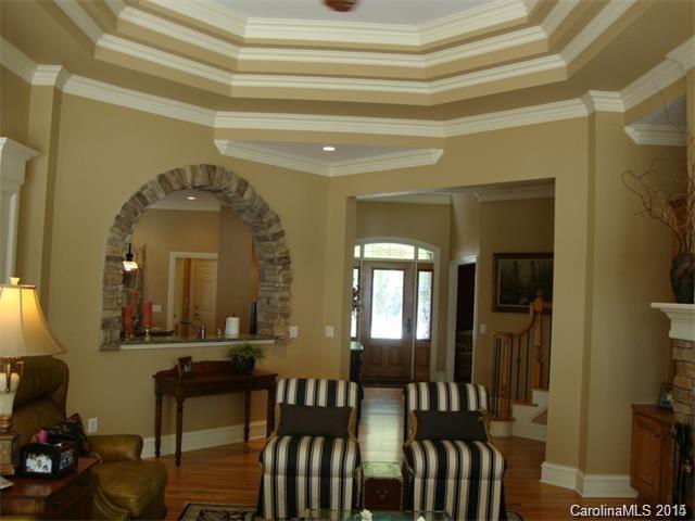 The Peninsula - Residential