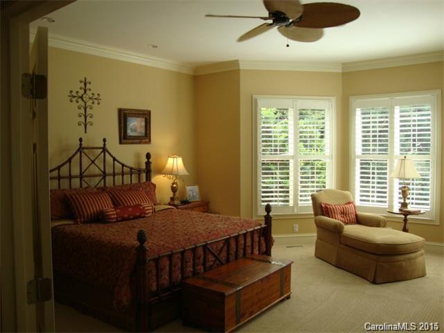 The Peninsula - Residential