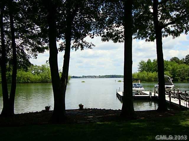 The Peninsula - Residential