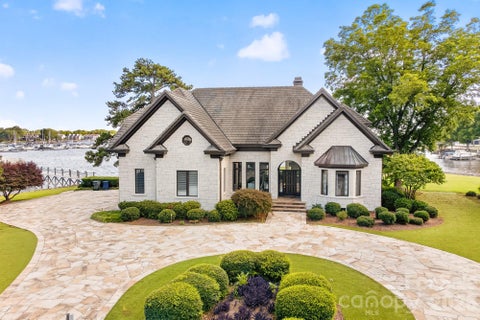 Photo of 18212 & 18210 Pompano Place, Cornelius, NC 28031 (MLS # 4424984)