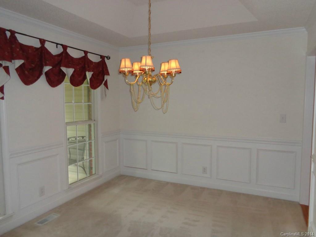 Holland Downs - Residential