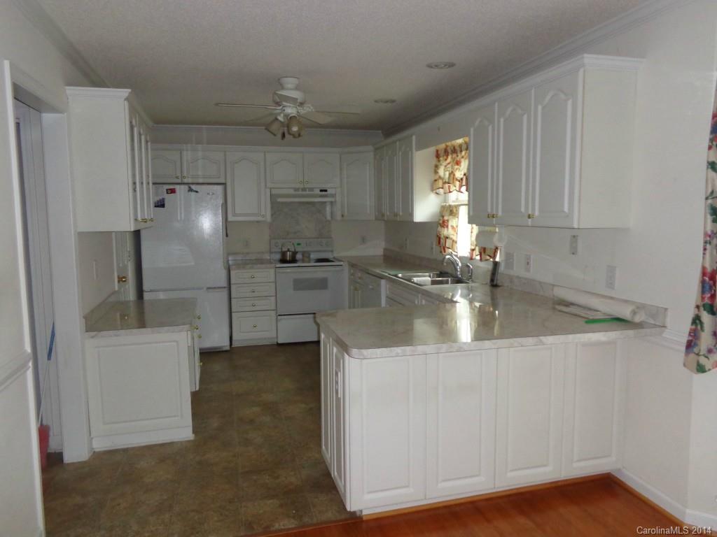 Holland Downs - Residential