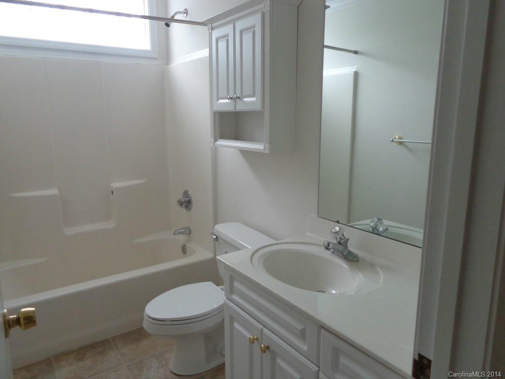 Holland Downs - Residential