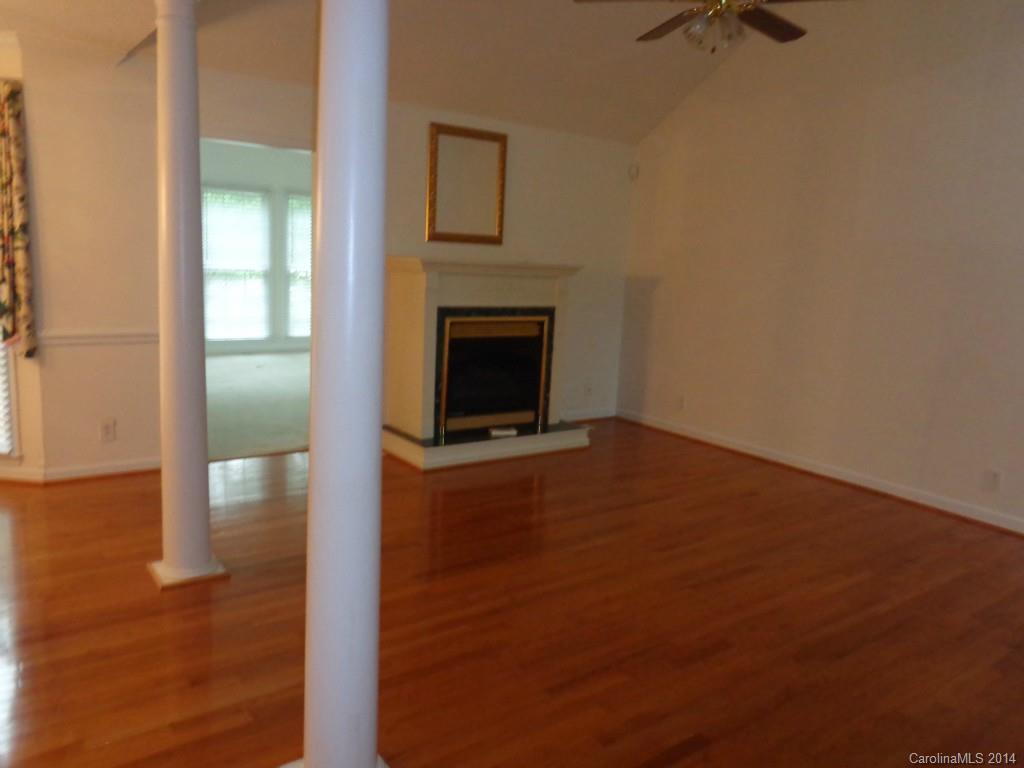 Holland Downs - Residential