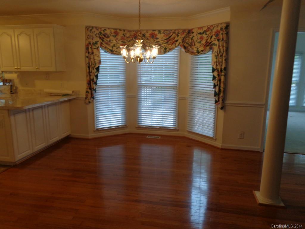 Holland Downs - Residential