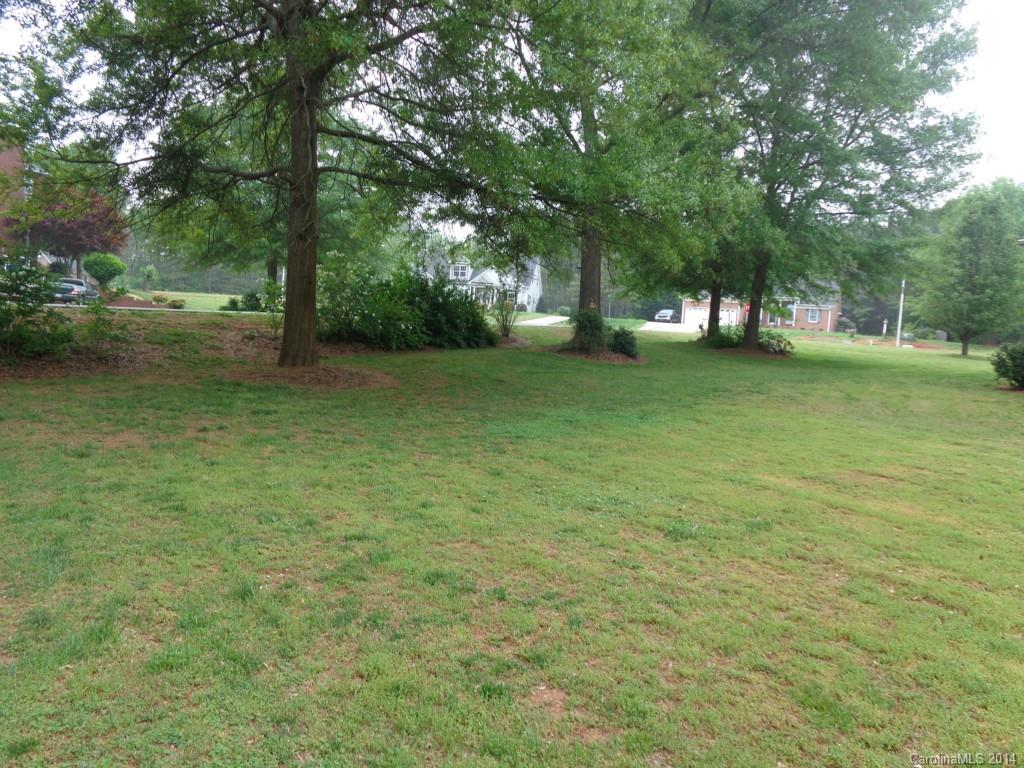 Holland Downs - Residential