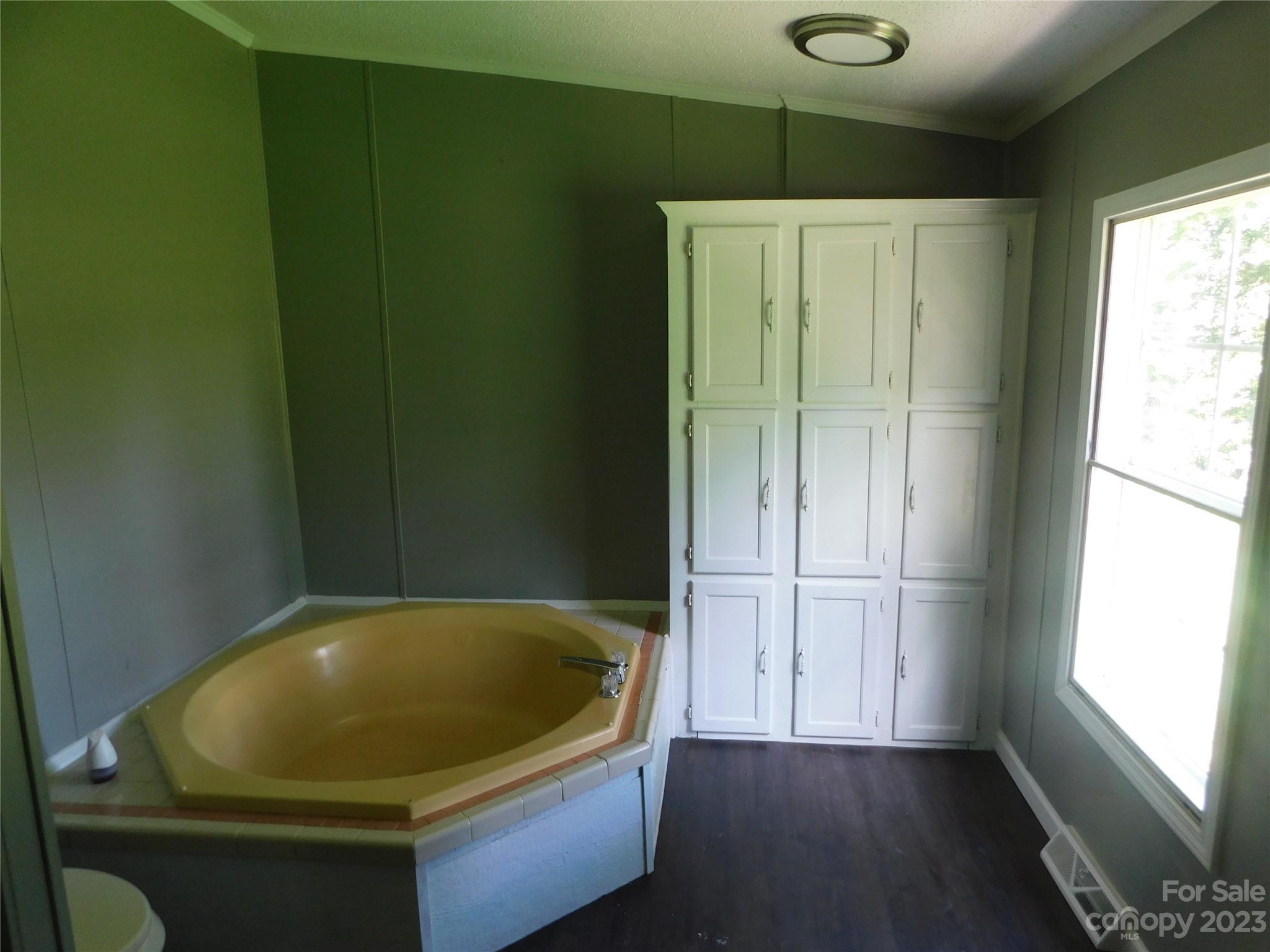 Burkeshire Estates - Residential