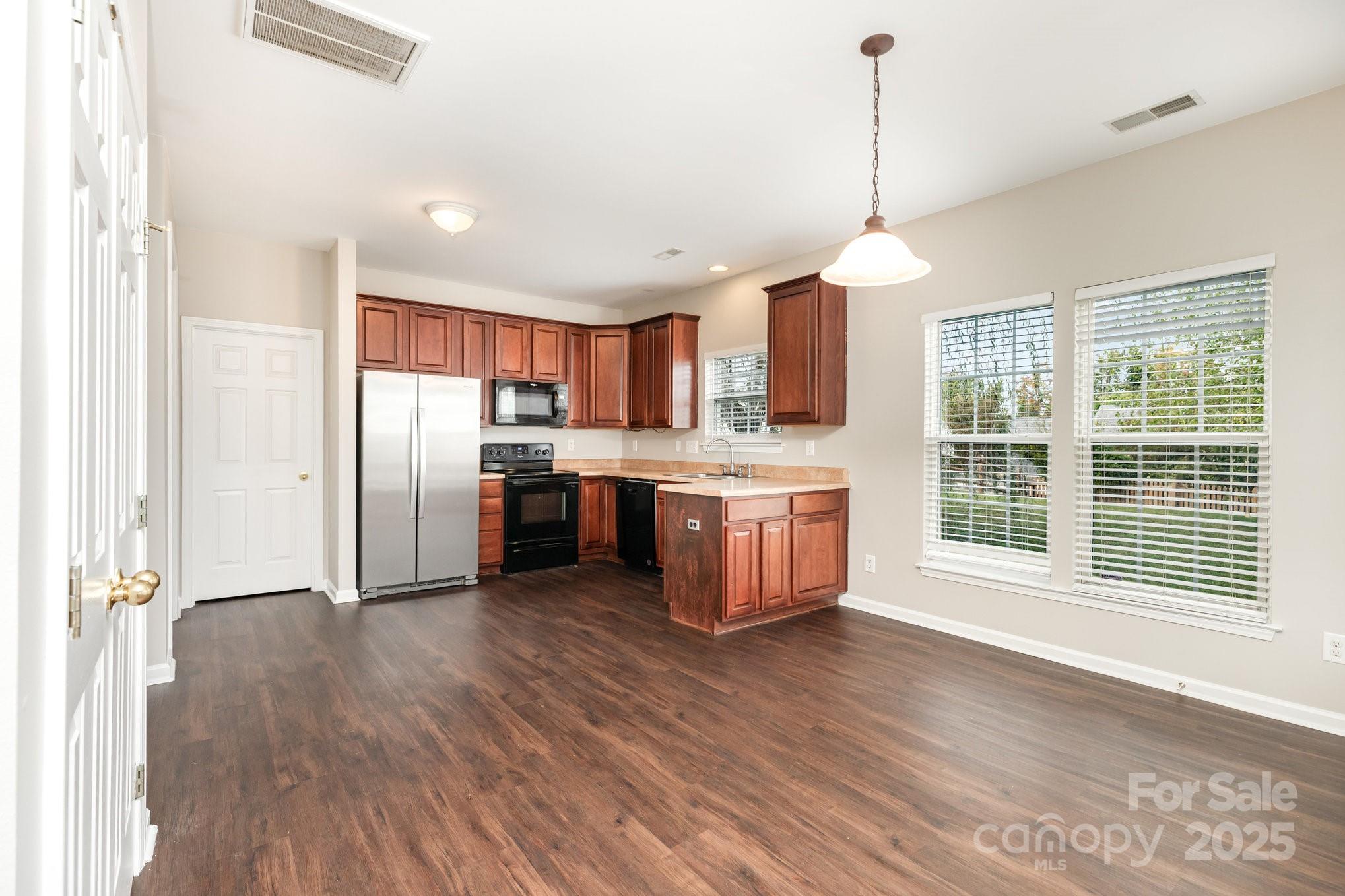 10119 Fieldstone Court