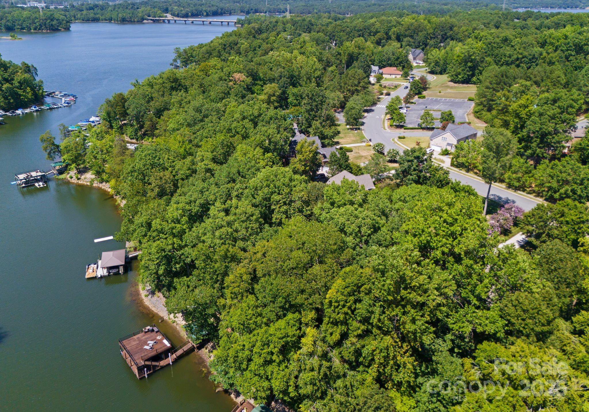 Mt Isle Harbor - Residential