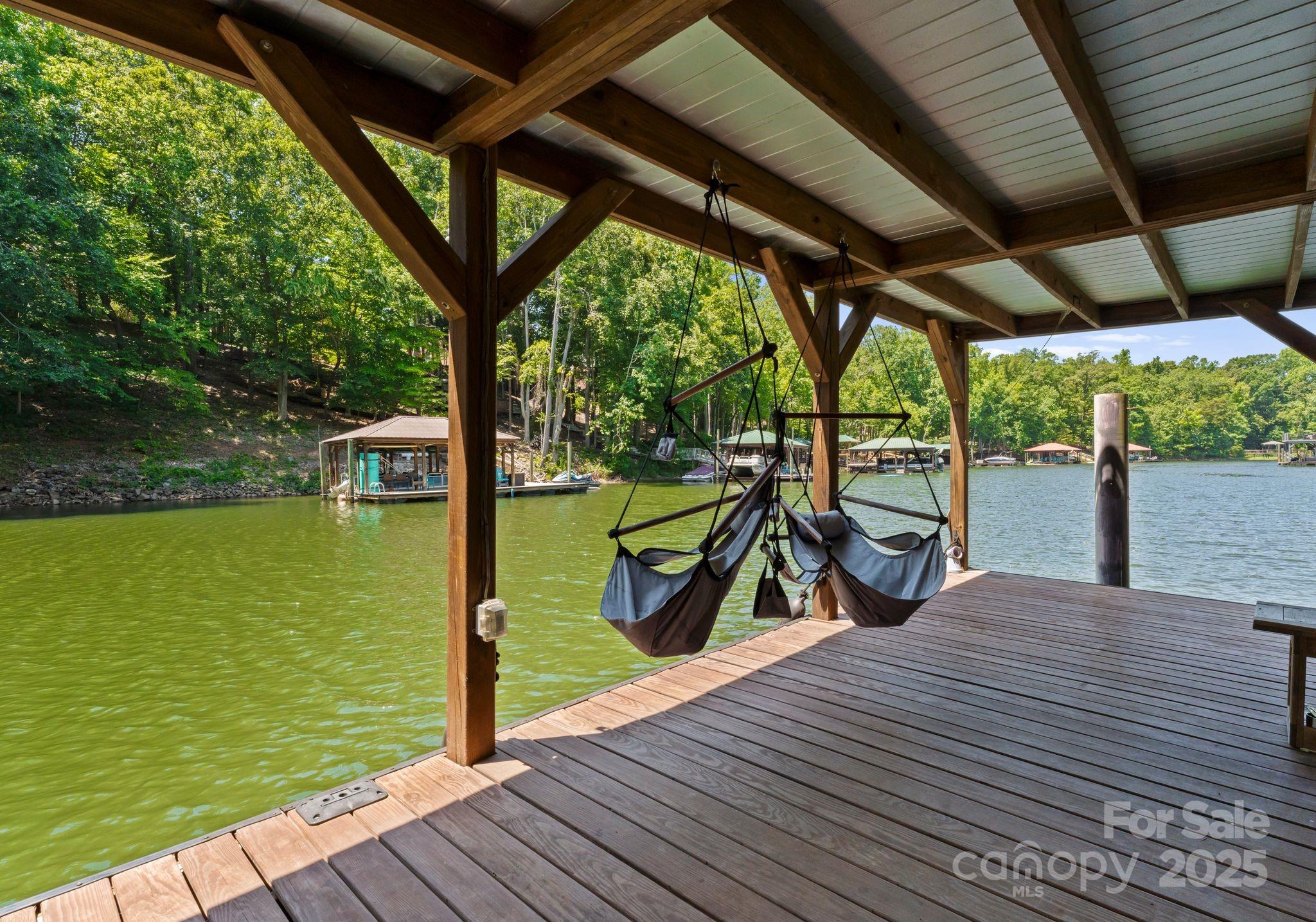 Mt Isle Harbor - Residential