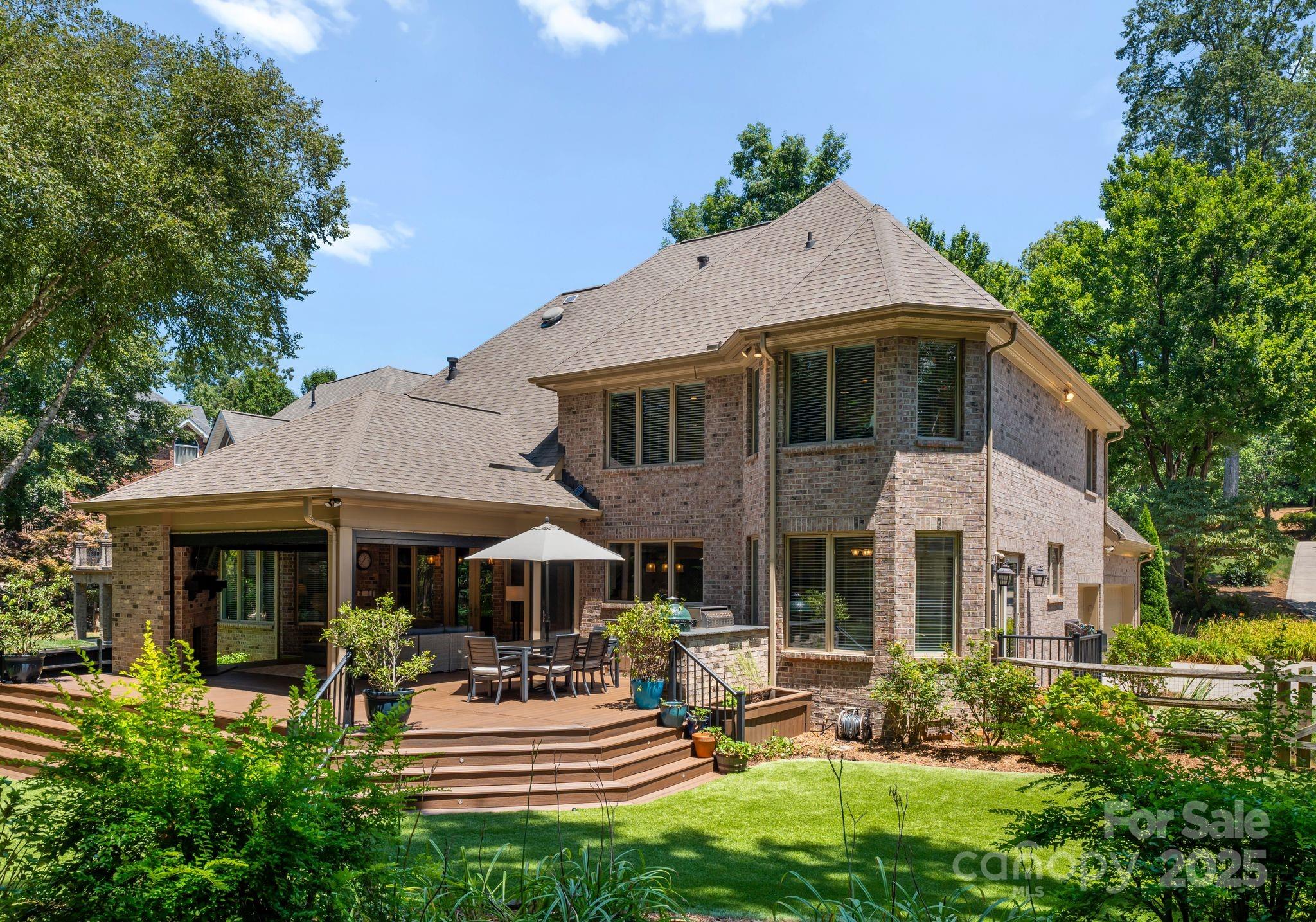 2317 Mt Isle Harbor Drive
