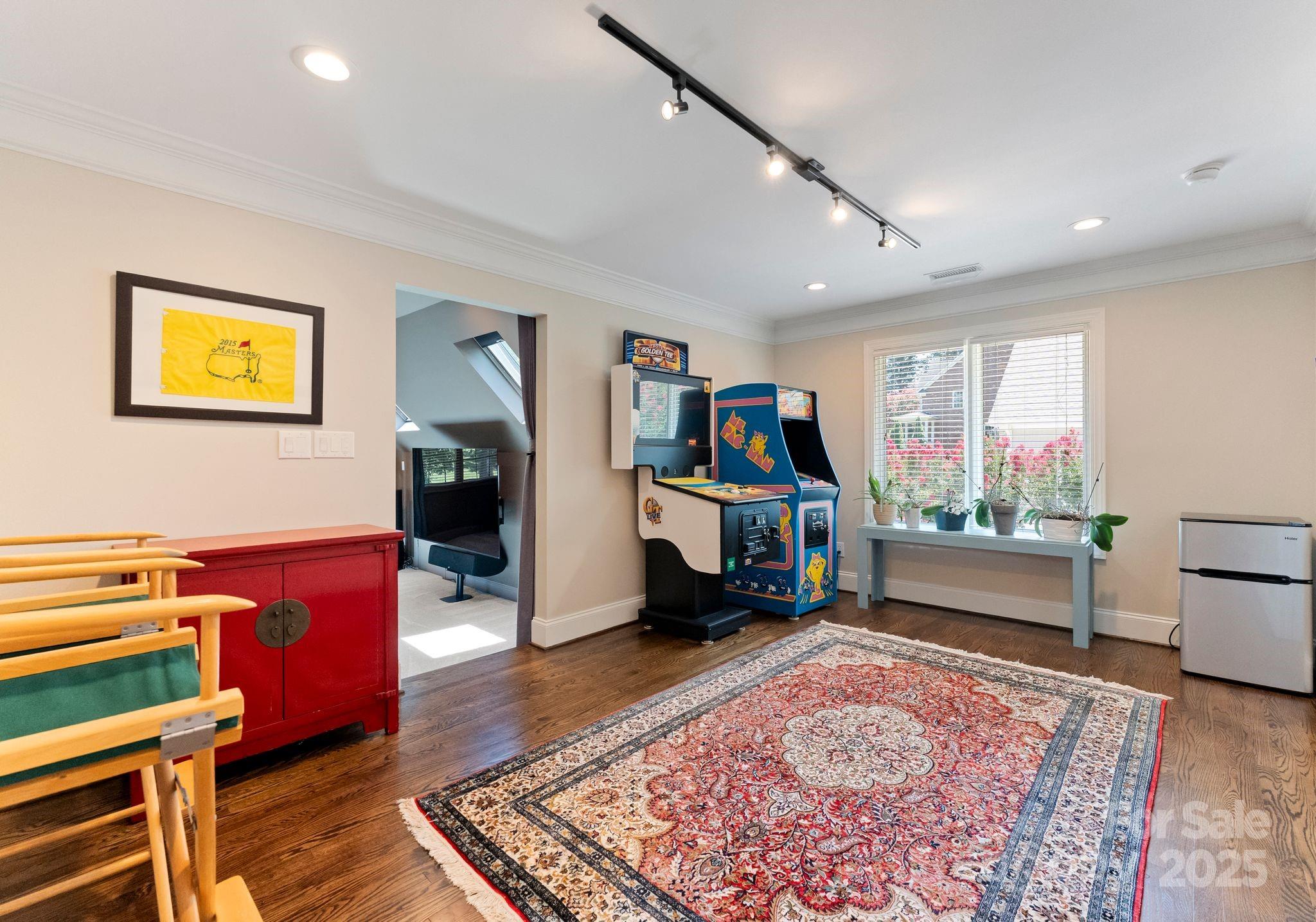 Mt Isle Harbor - Residential