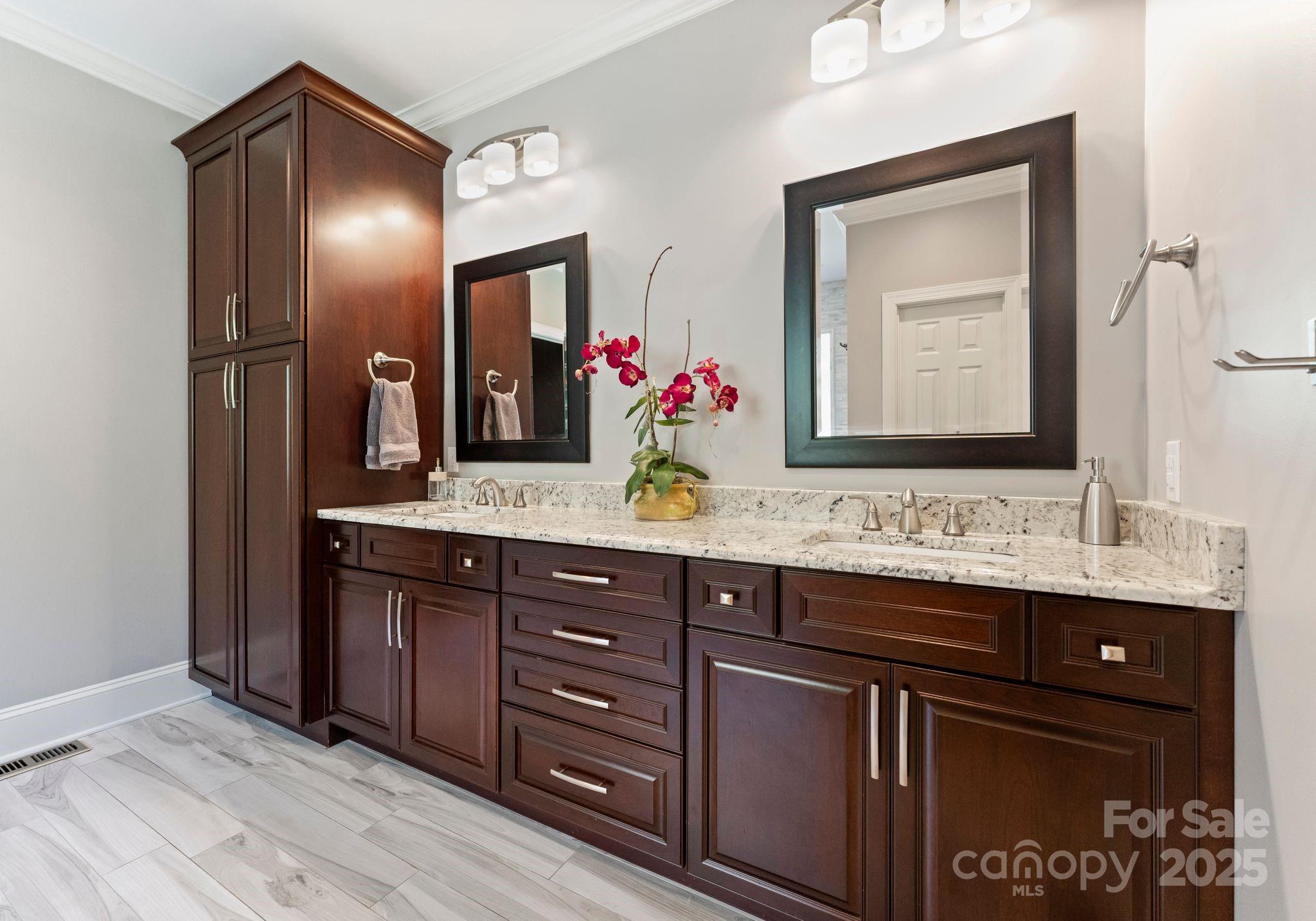 Mt Isle Harbor - Residential