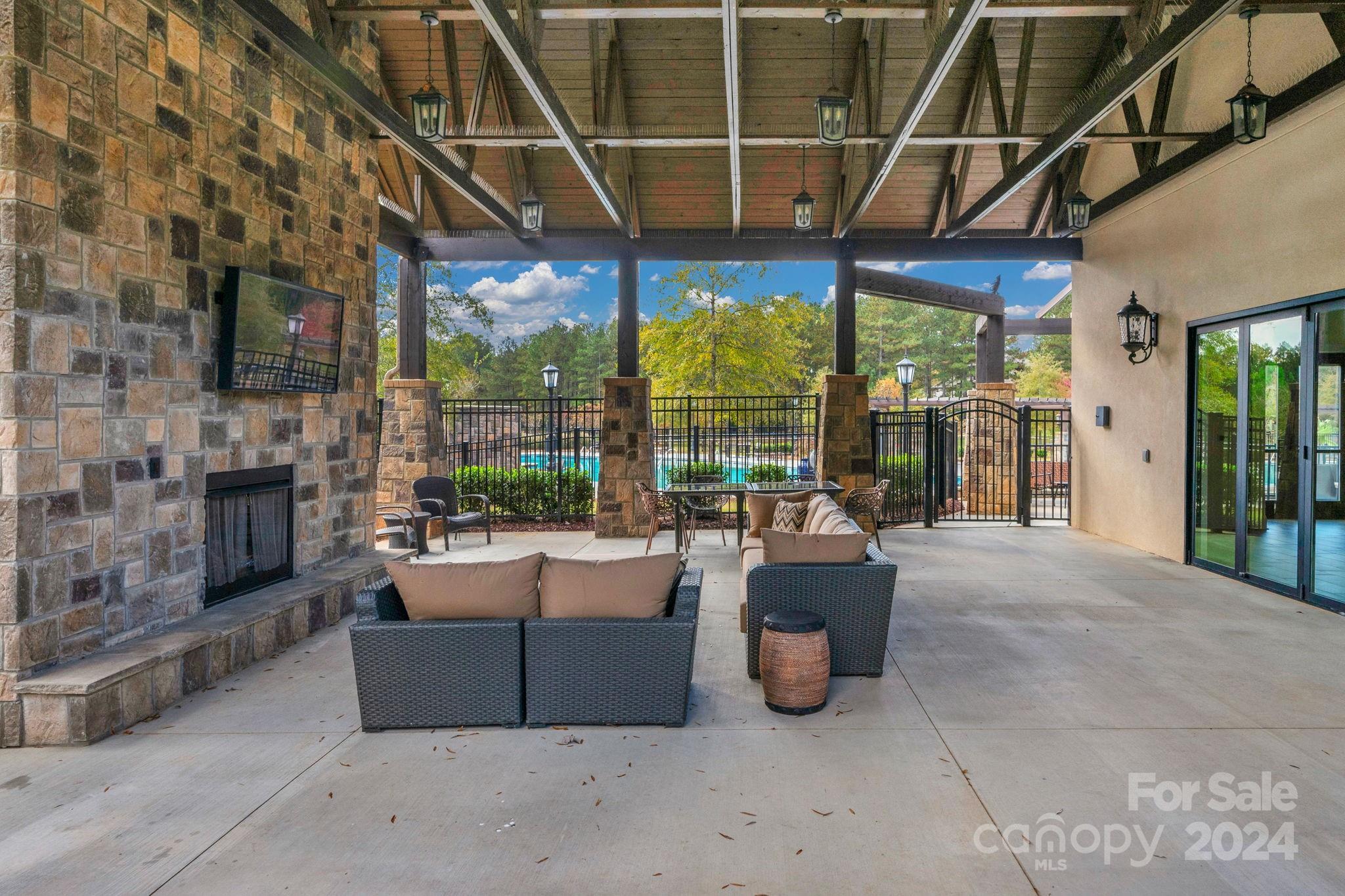 Riverchase Estates - Land