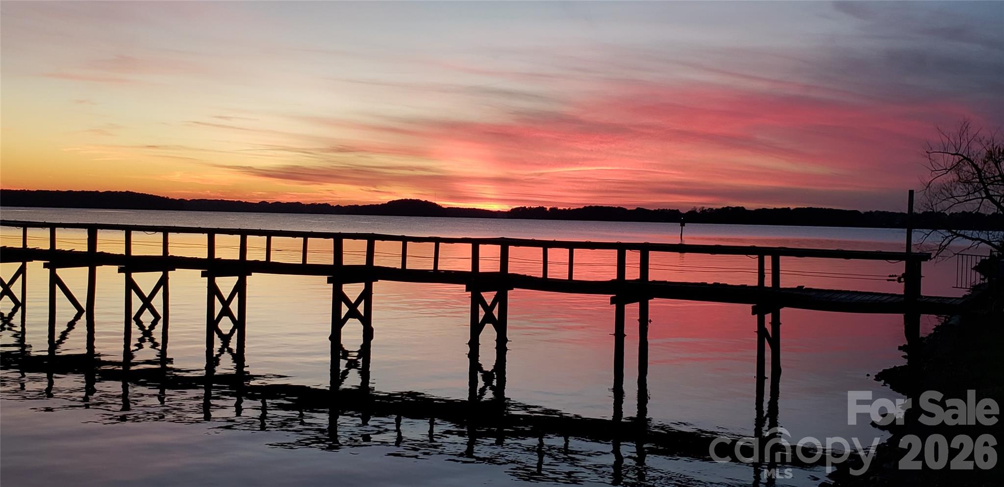 Point Largo - Residential