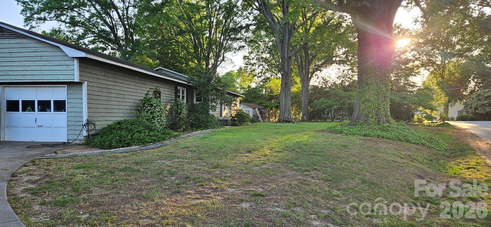 Point Largo - Residential