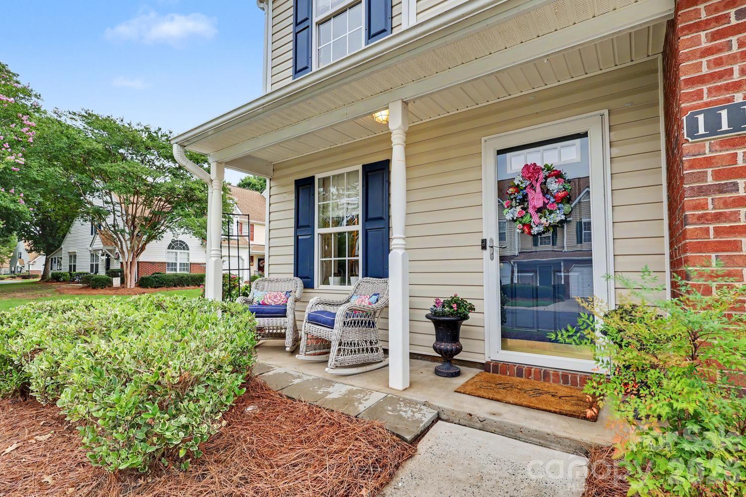 11184 Saintsbury Place
