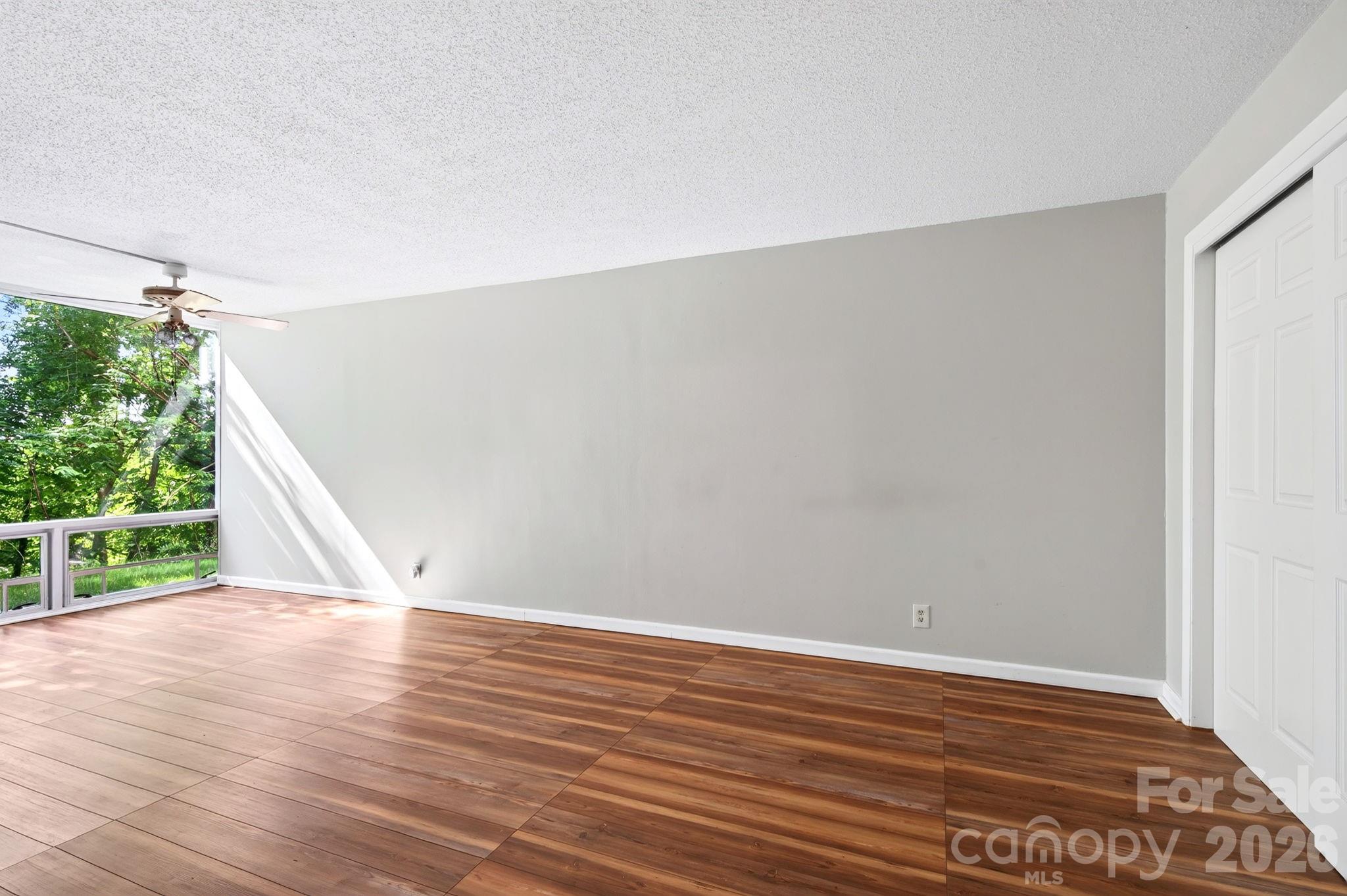 647 Town Mountain Road 105