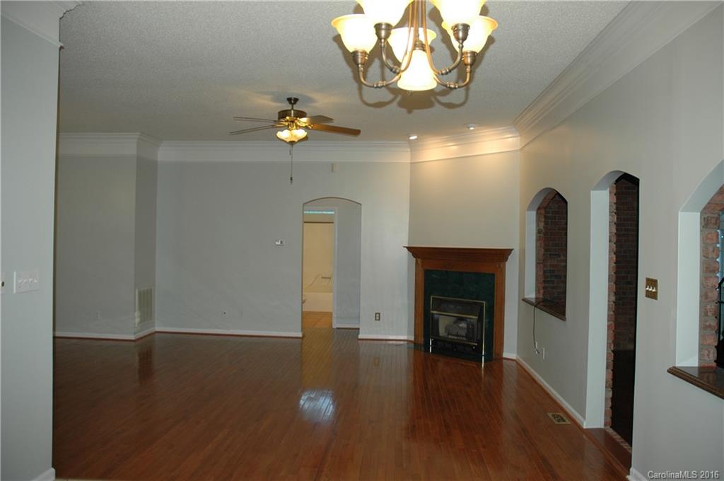 Moss Creek - Residential