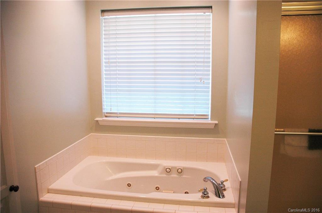 Moss Creek - Residential